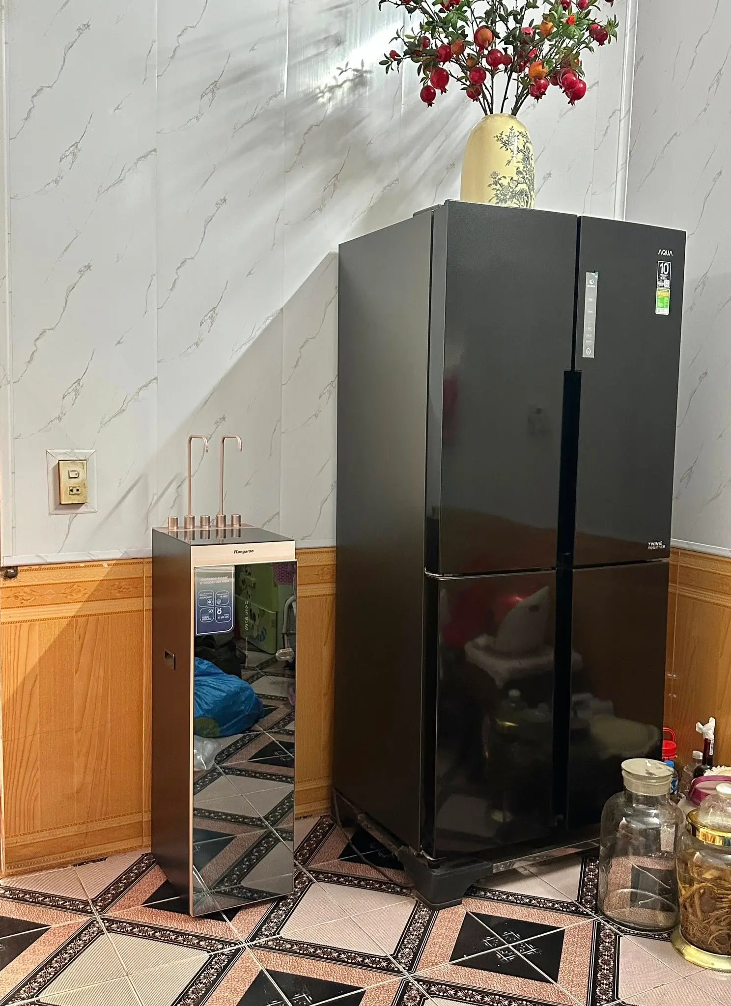 Khách hàng review Máy lọc nước RO nóng nguội lạnh Hydrogen ion kiềm Kangaroo Sumire KGHC12A3 12 lõi 1