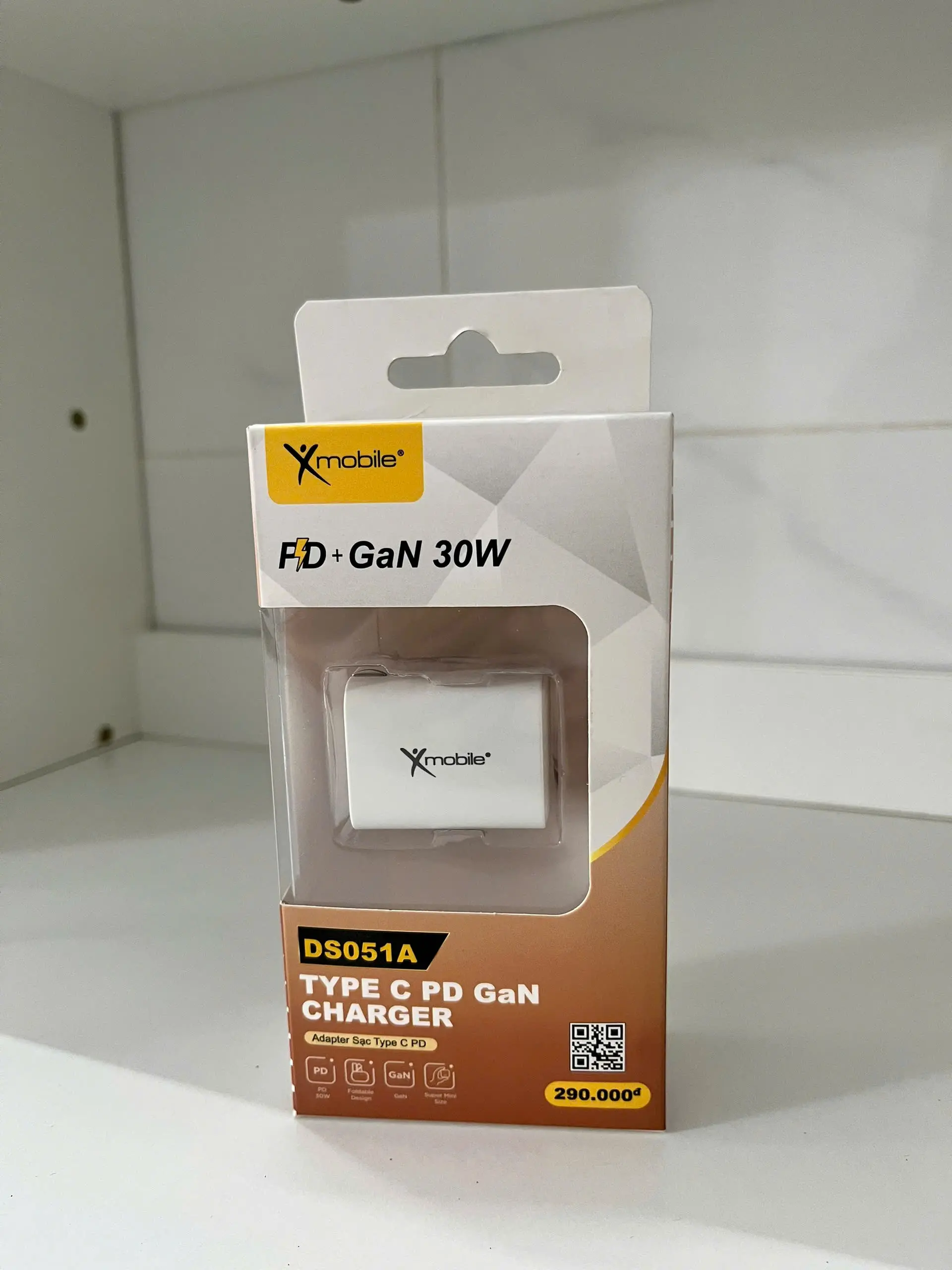 Khách hàng review Sạc nhanh Type-C PD 30W Xmobile DS051A 3