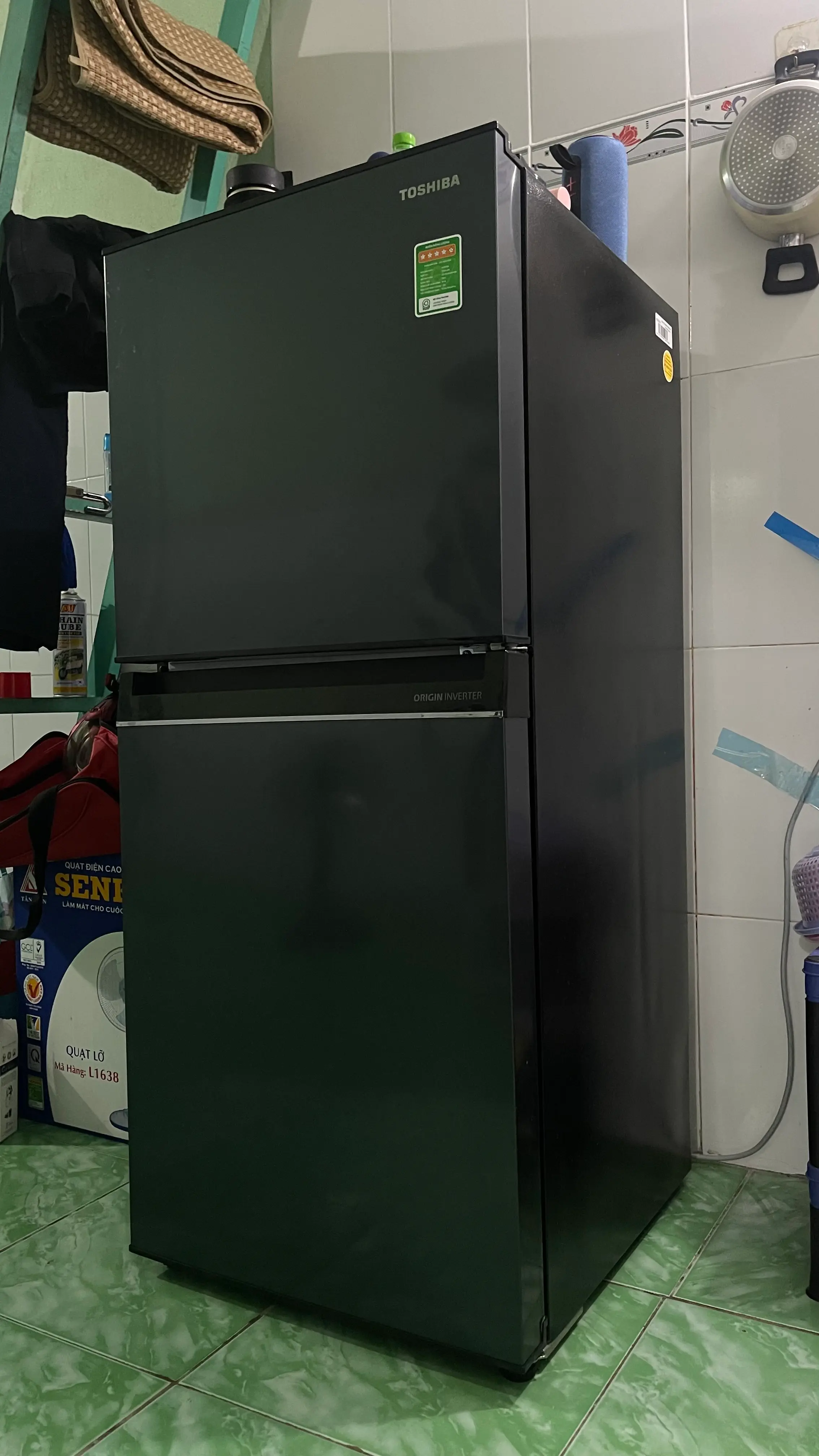 Khách hàng review Tủ lạnh Toshiba Inverter 180 lít GR-RT234WE-PMV(52) 4