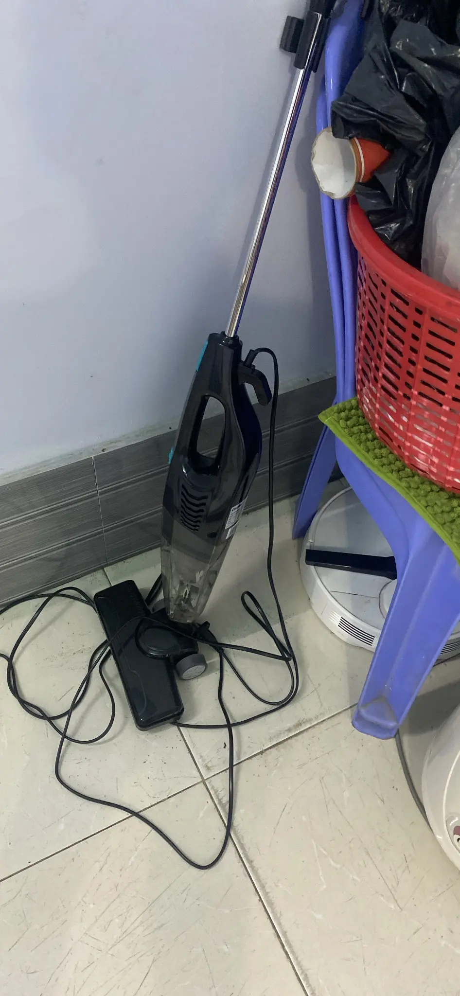 Khách hàng review Máy hút bụi cầm tay Comfee CVC-SBLA1(B) 1