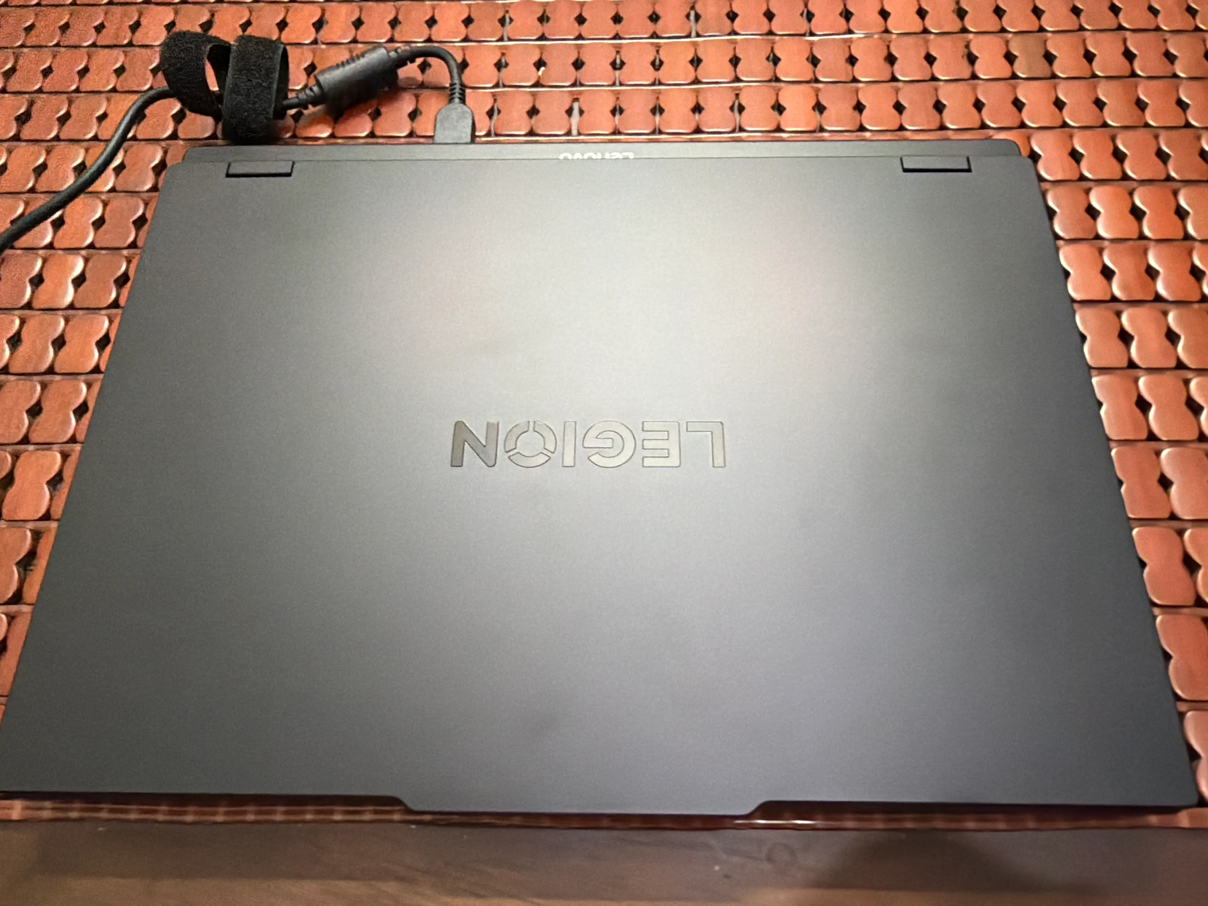 Khách hàng review Laptop Lenovo Gaming Legion 5 15IRX10 - 83LY00HRVN (i7 13650HX, 16GB, 512GB, RTX 5050 8GB, WUXGA 165Hz, OfficeH24, Win11) 1