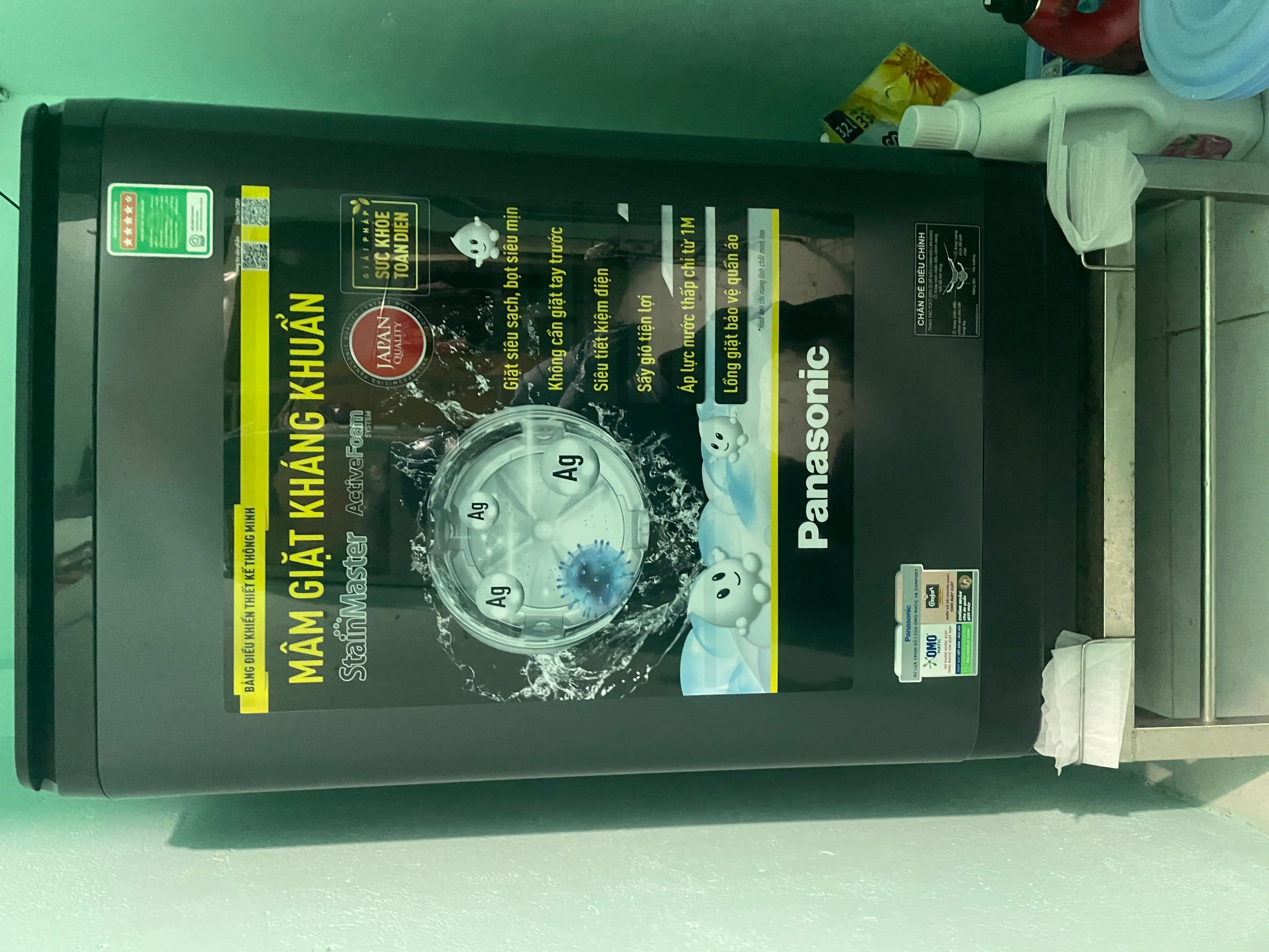 Khách hàng review Máy giặt Panasonic 10 Kg NA-F100A9BRV 8