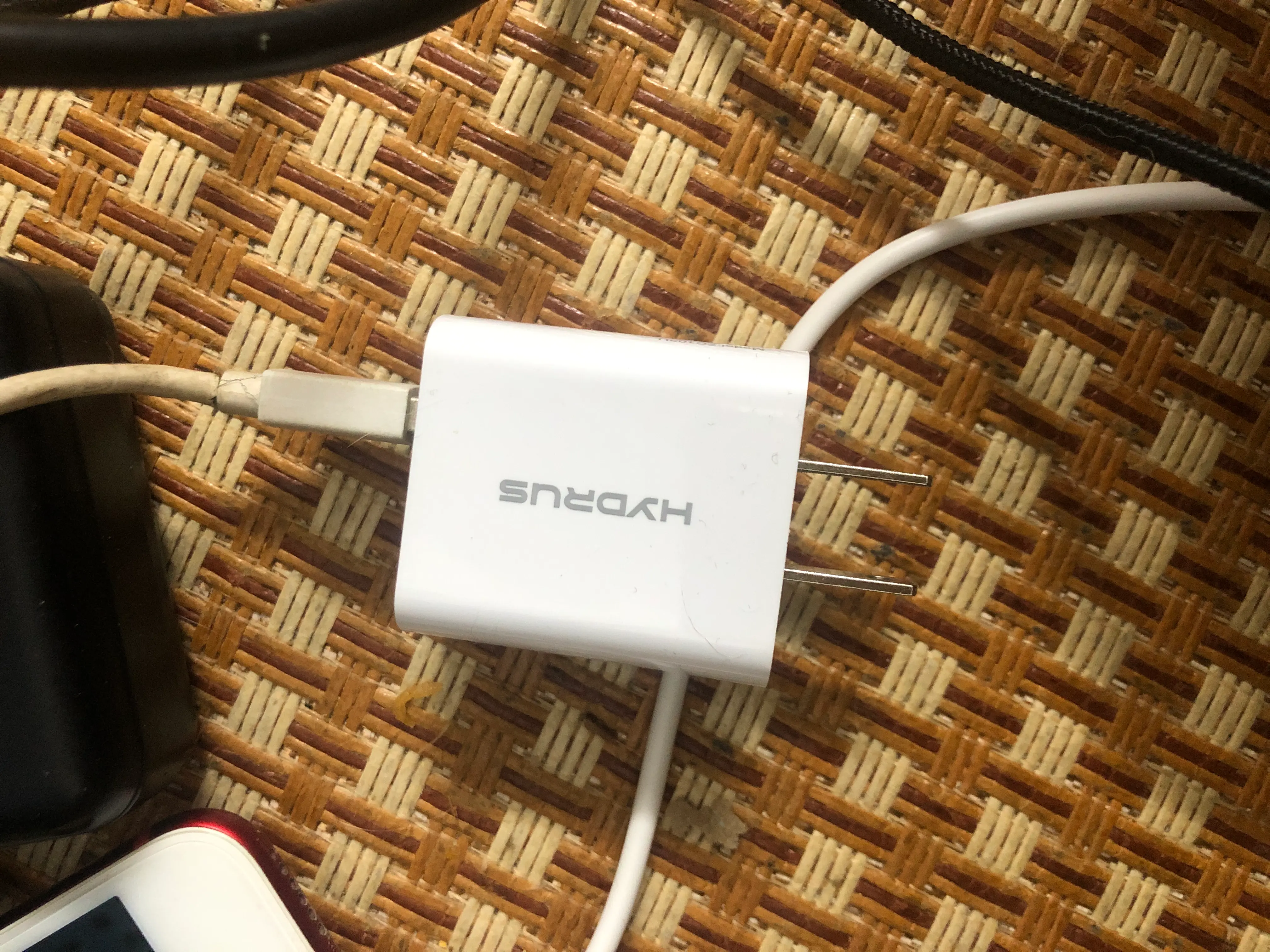 Khách hàng review Sạc 2 cổng USB 12W Hydrus ZC102U 1