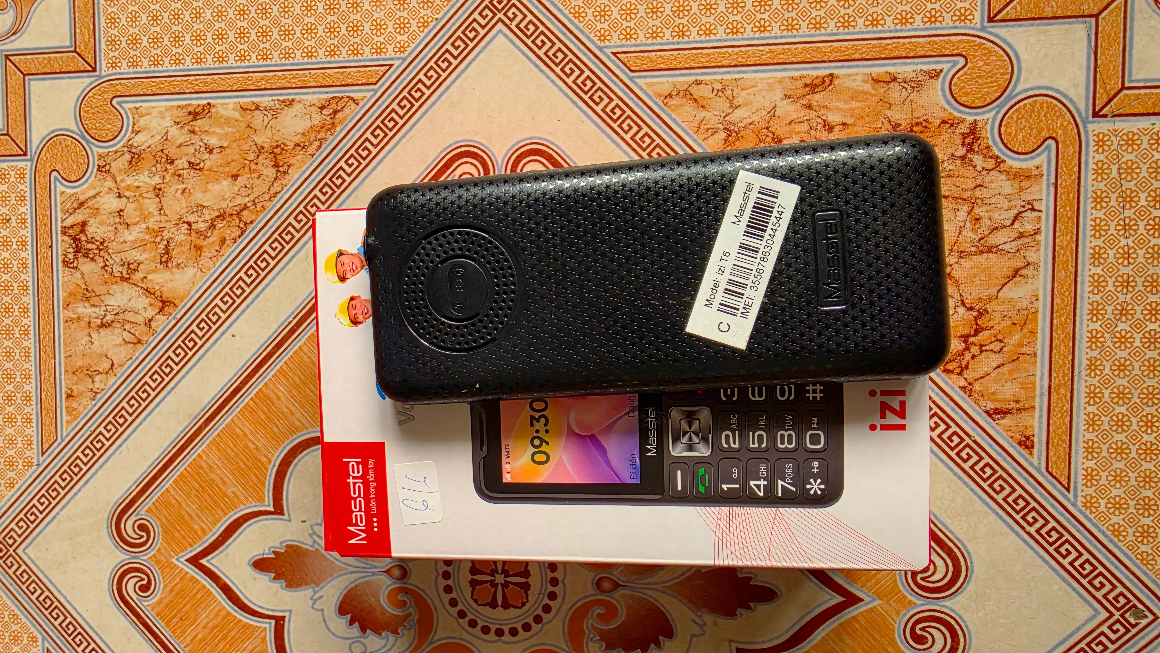 Khách hàng review Điện thoại Masstel IZI T6 T127 3