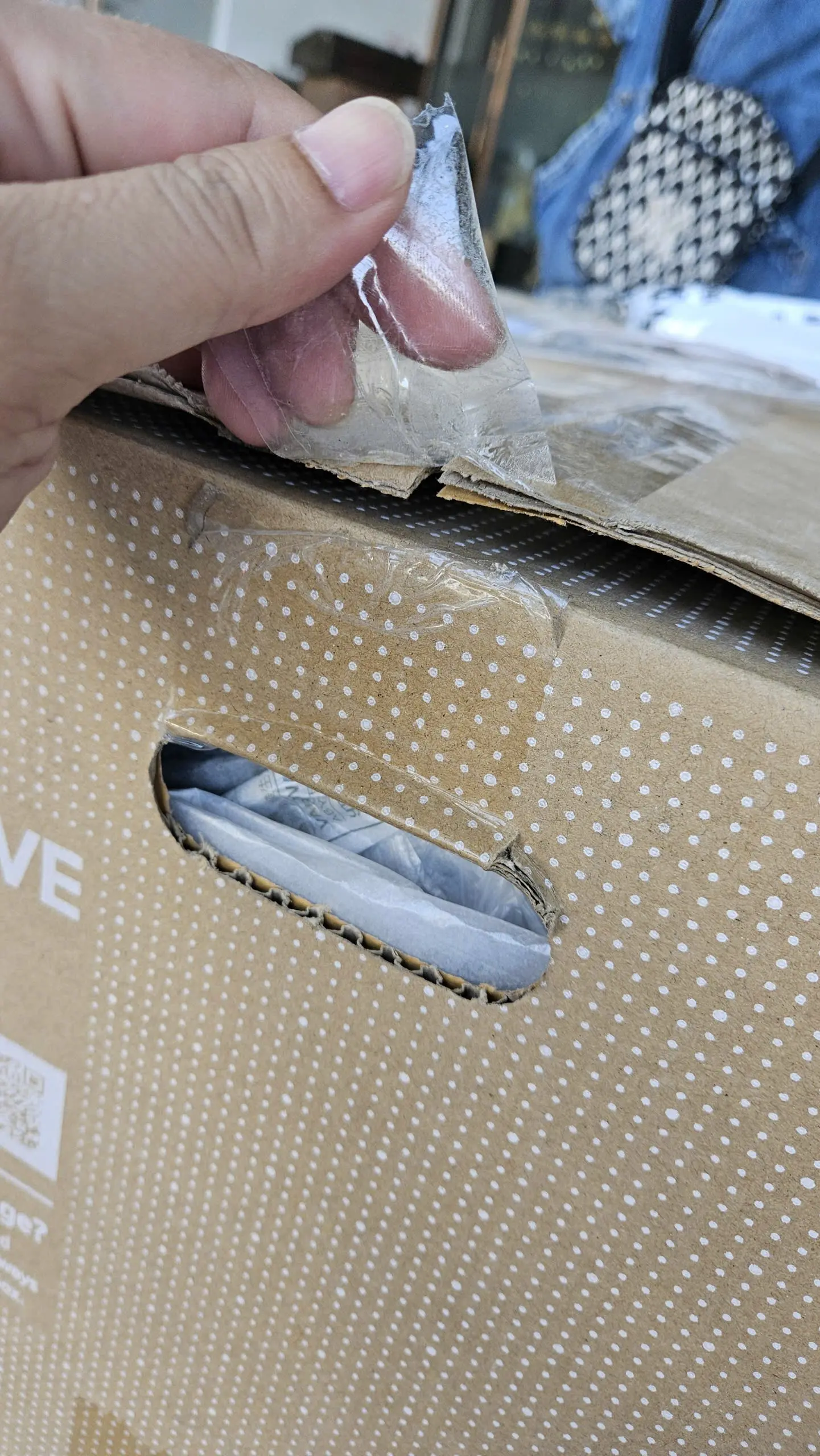Khách hàng review Lò vi sóng có nướng Samsung MG30T5018CK/SV 30 lít 1