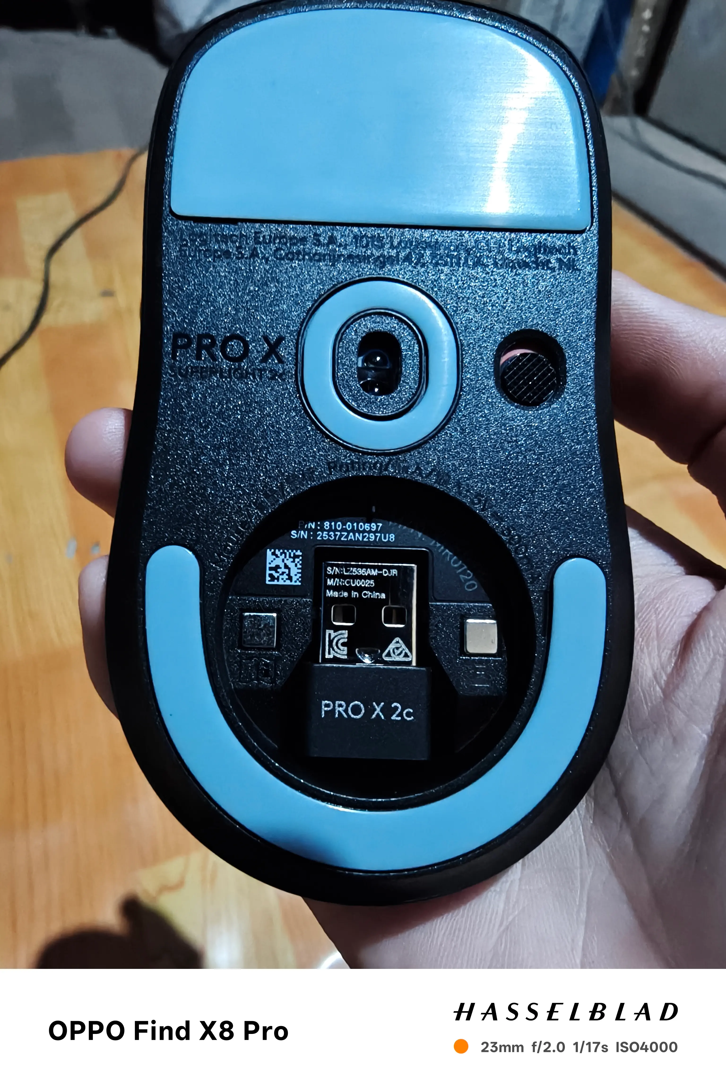 Khách hàng review Chuột Bluetooth Gaming Logitech Pro X Superlight 2C 1