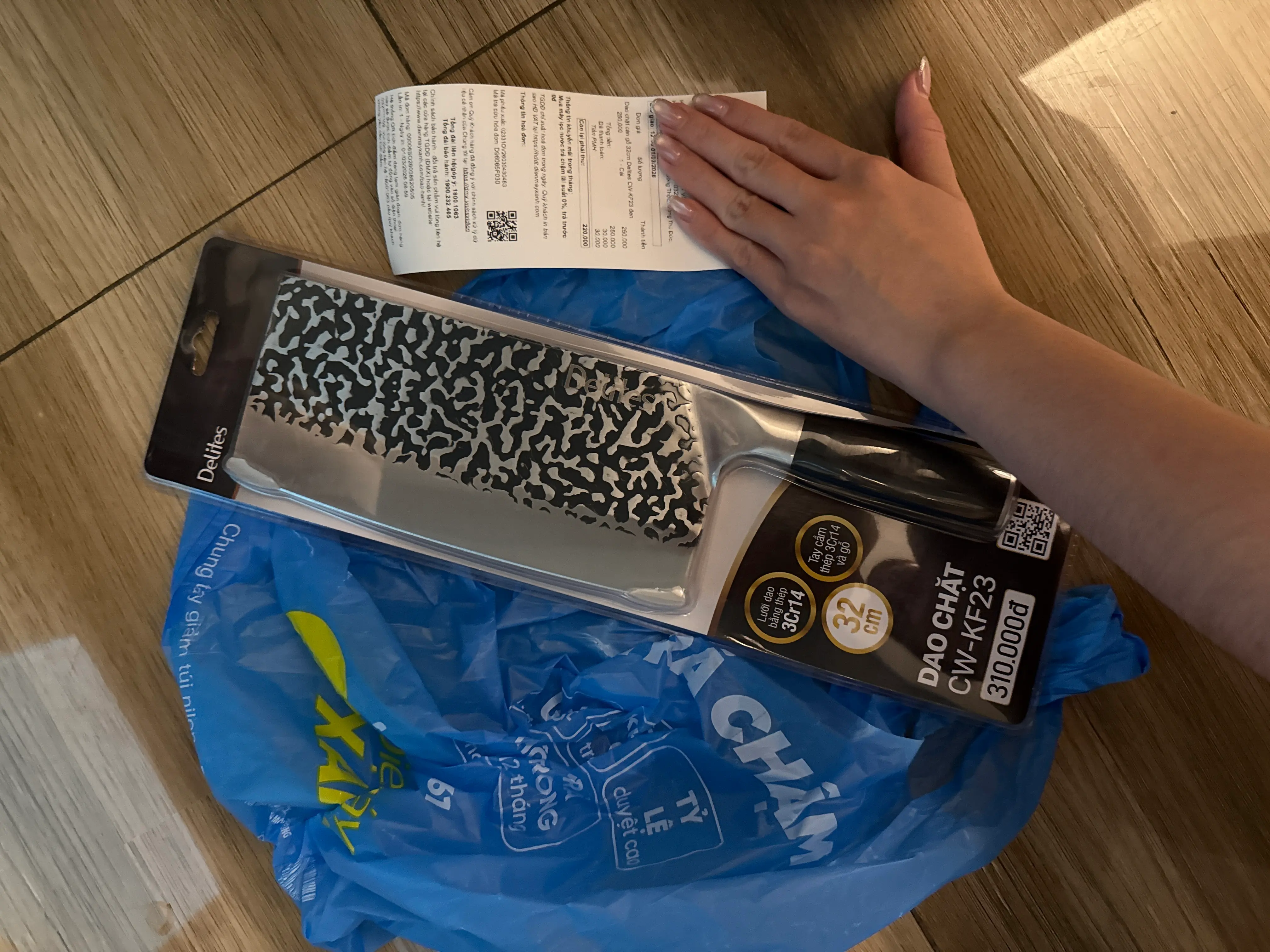 Khách hàng review Dao chặt inox Delites CW-KF23 2