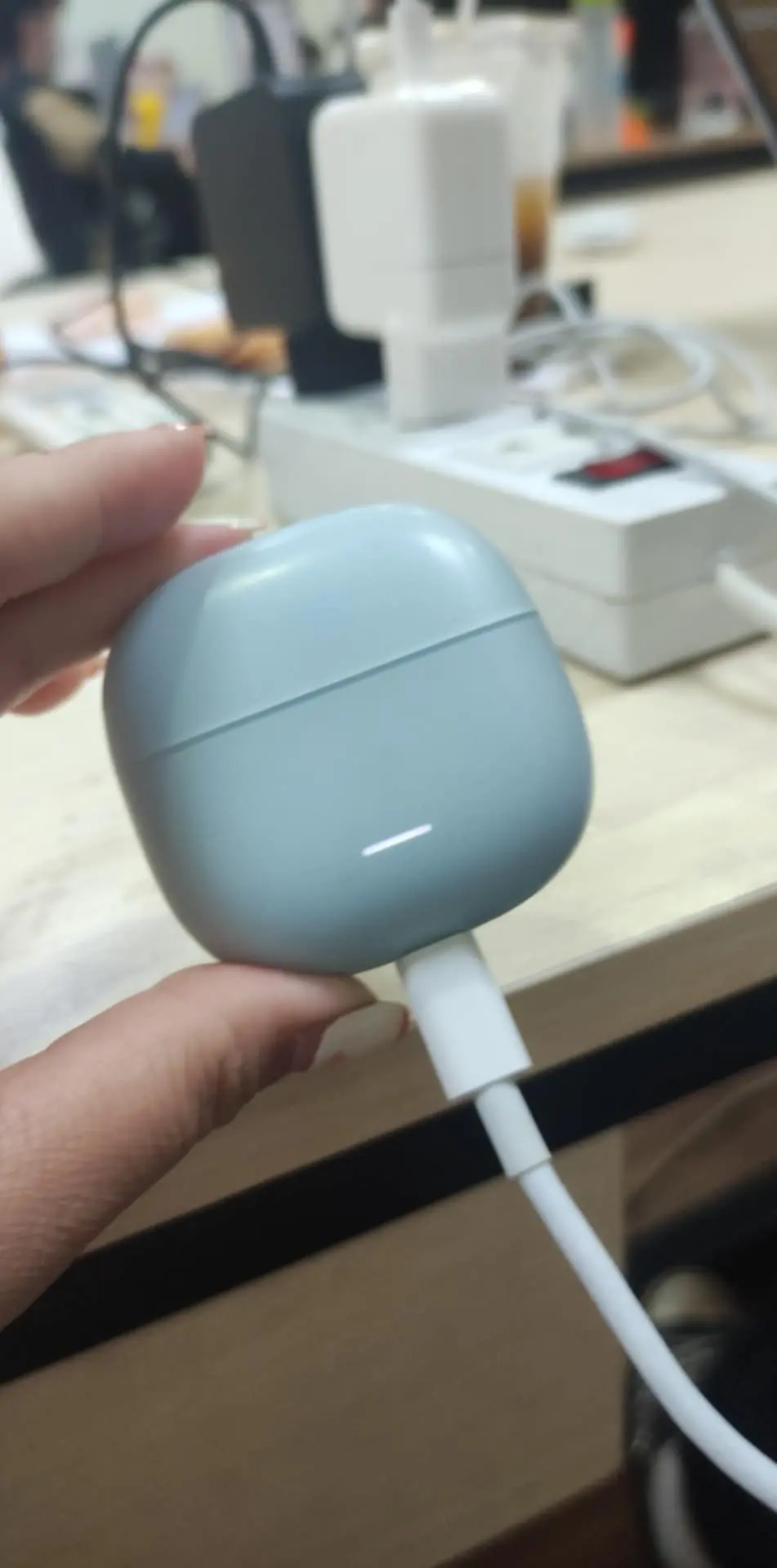 Khách hàng review Tai nghe Bluetooth True Wireless Xiaomi Redmi Buds 6 Lite 7