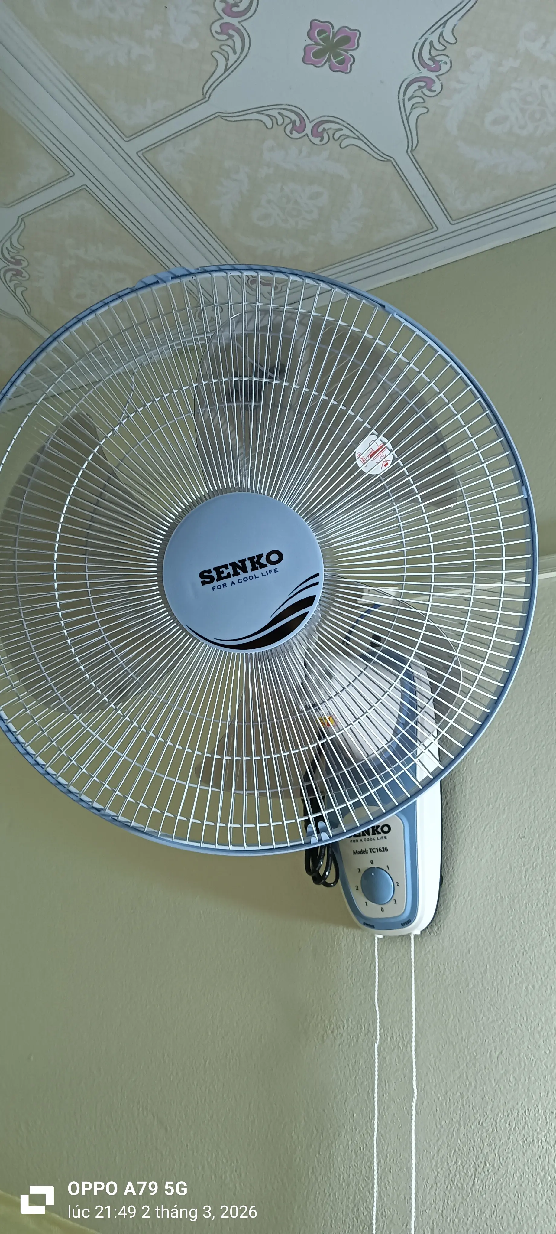 Khách hàng review Quạt treo tường Senko 3 cánh TC1626 47W 1