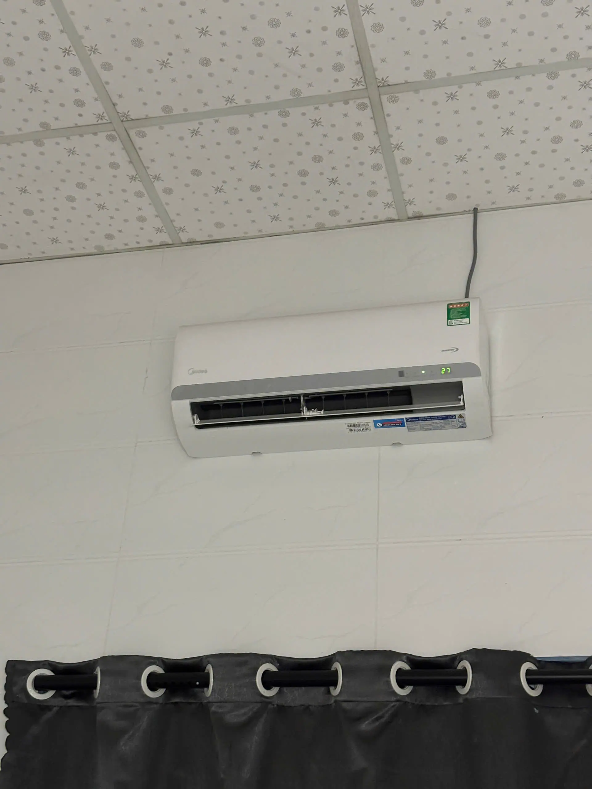 Khách hàng review Máy lạnh Midea Inverter 1 HP MAFA-09CDN8 8