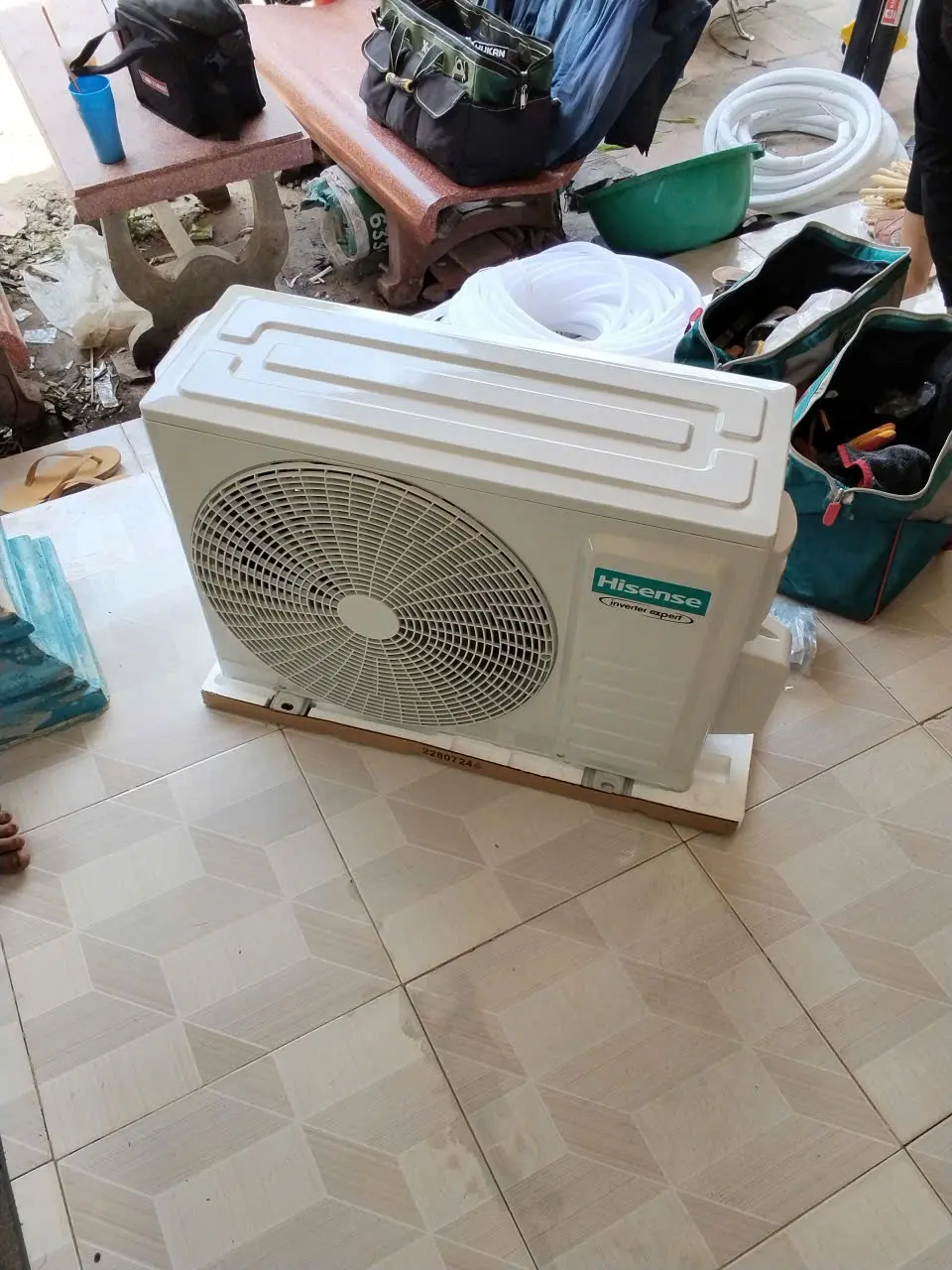 Khách hàng review Máy lạnh Hisense Inverter 1 HP AS-10TR4RLRCA00 5