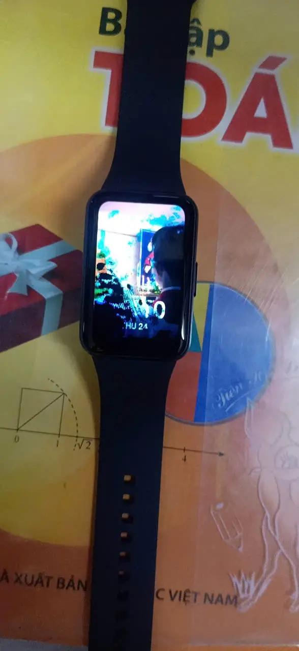 Khách hàng review Vòng tay thông minh Samsung Galaxy Fit3 8