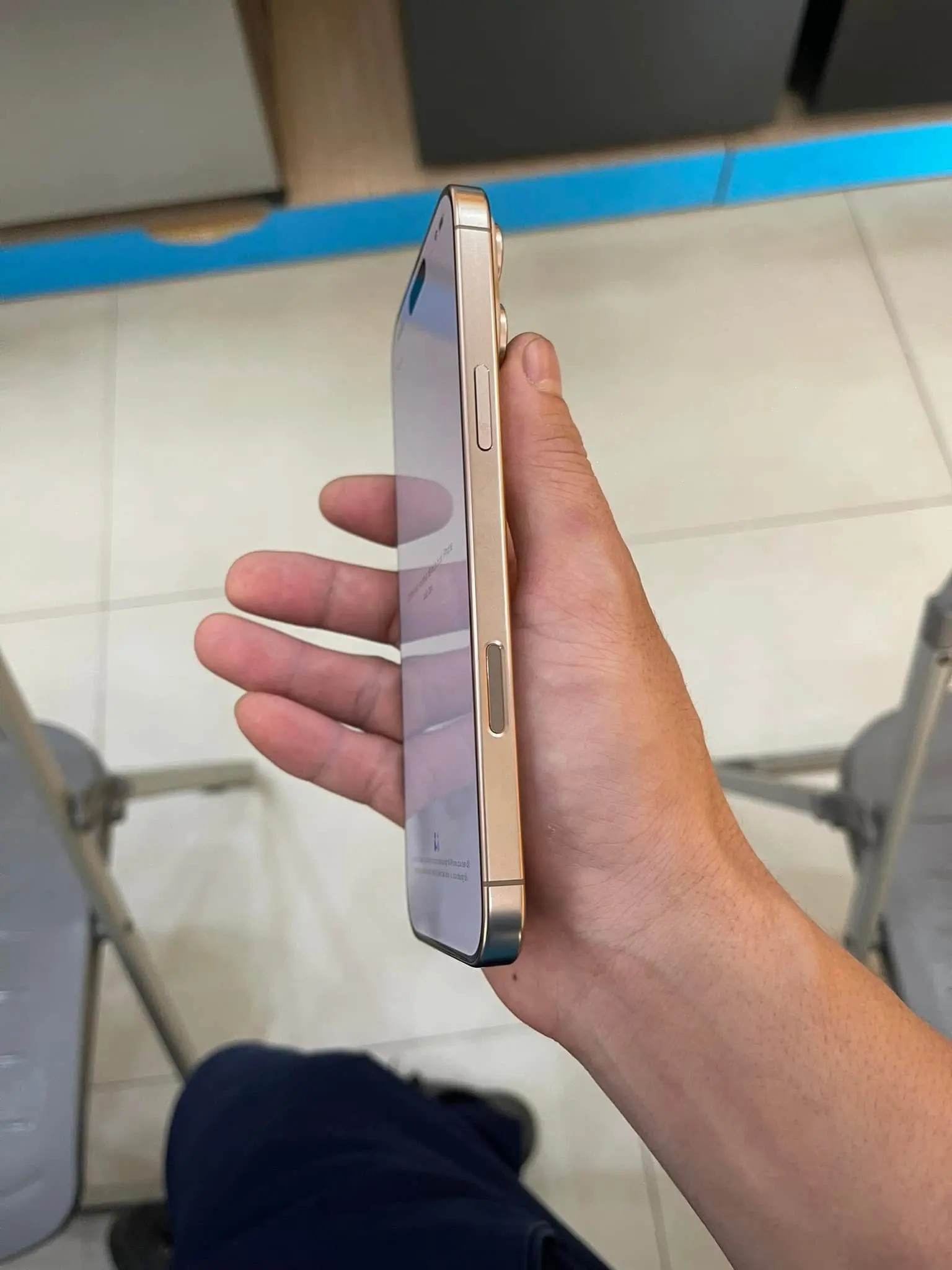 Khách hàng review Điện thoại iPhone 16 Pro Max 256GB 27