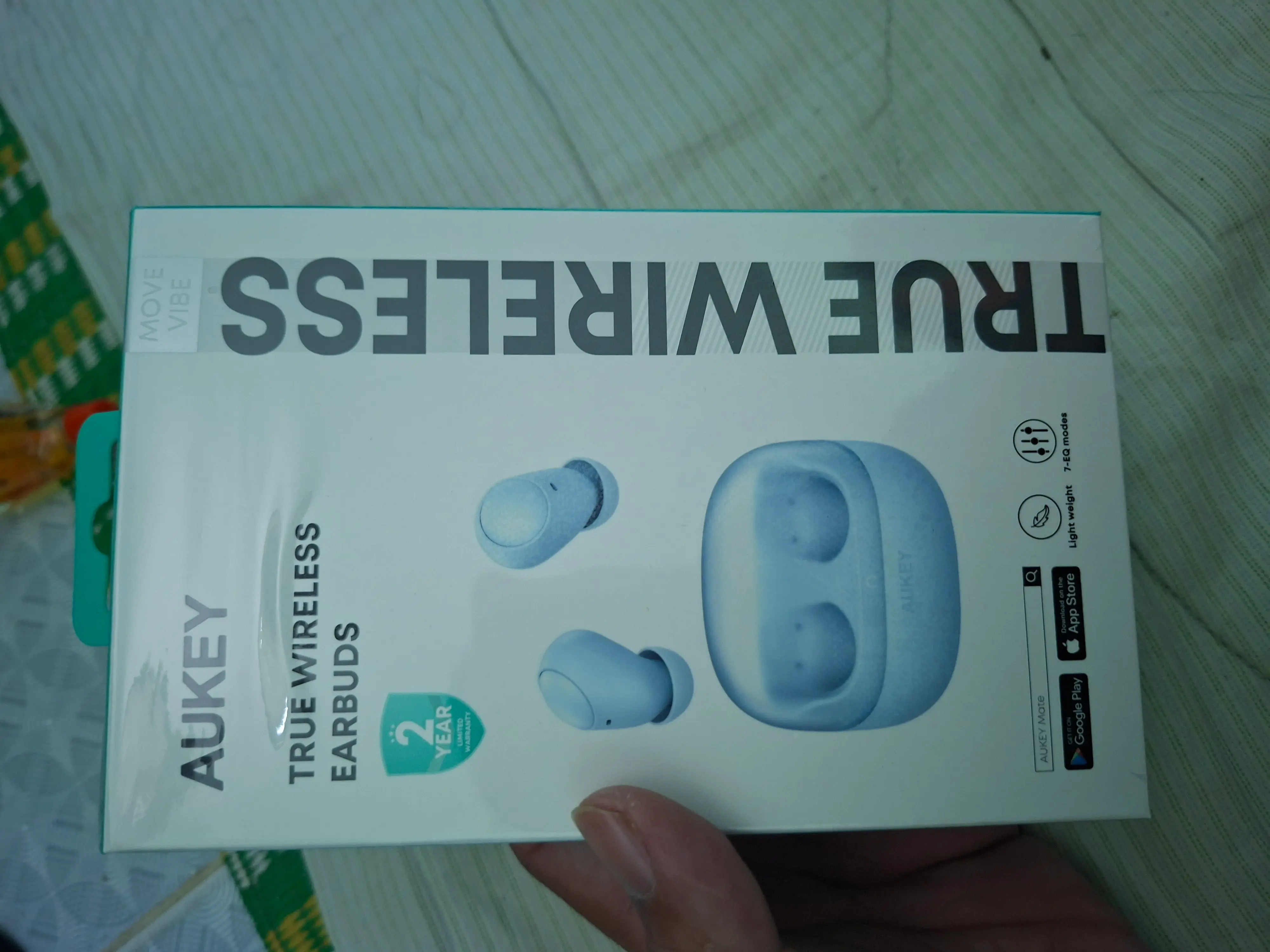 Khách hàng review Tai nghe Bluetooth True Wireless Aukey EP-M3A - Xanh Dương 3