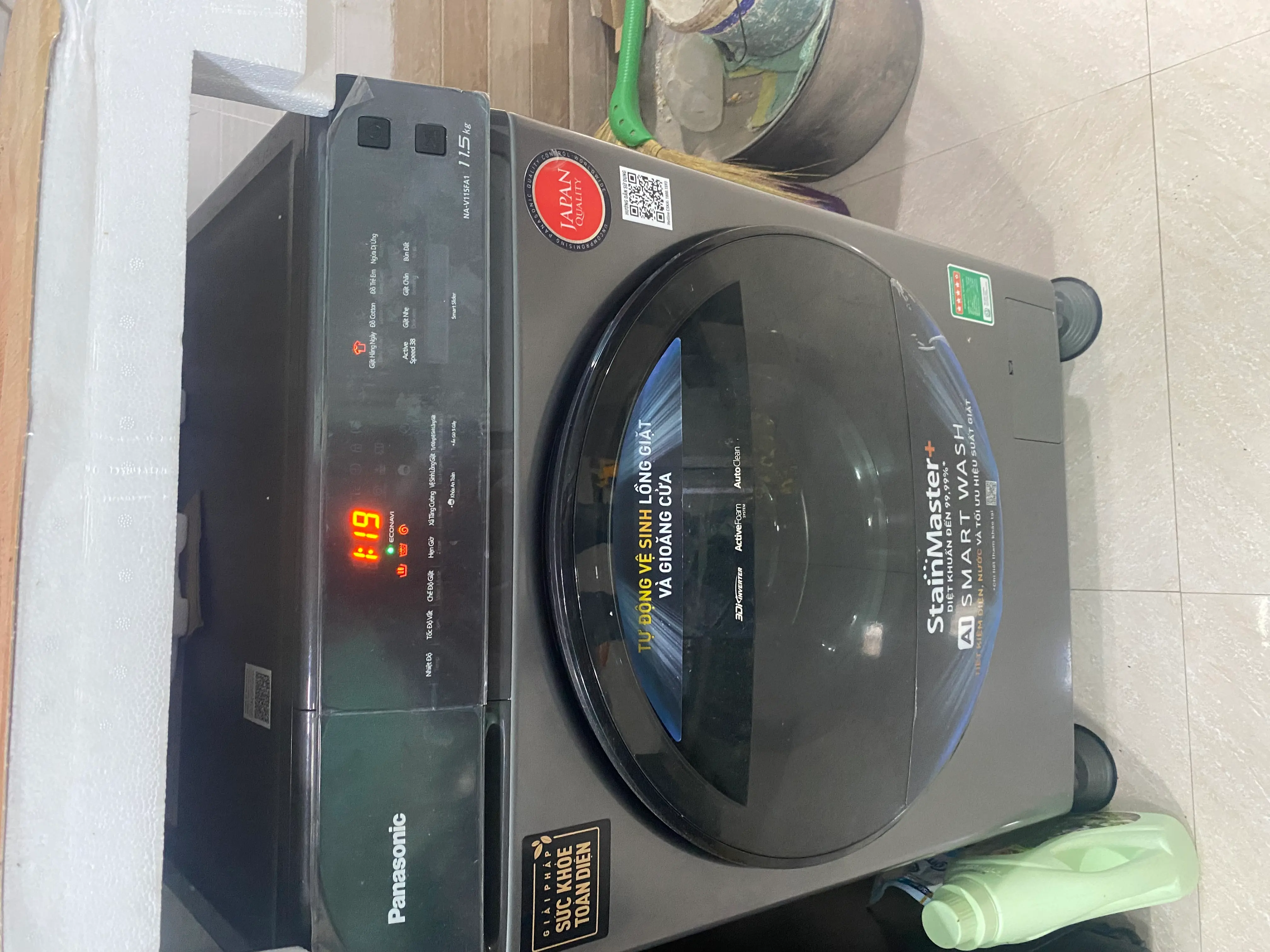 Khách hàng review Máy giặt Panasonic Inverter 11.5 kg NA-V115FA1LV 3