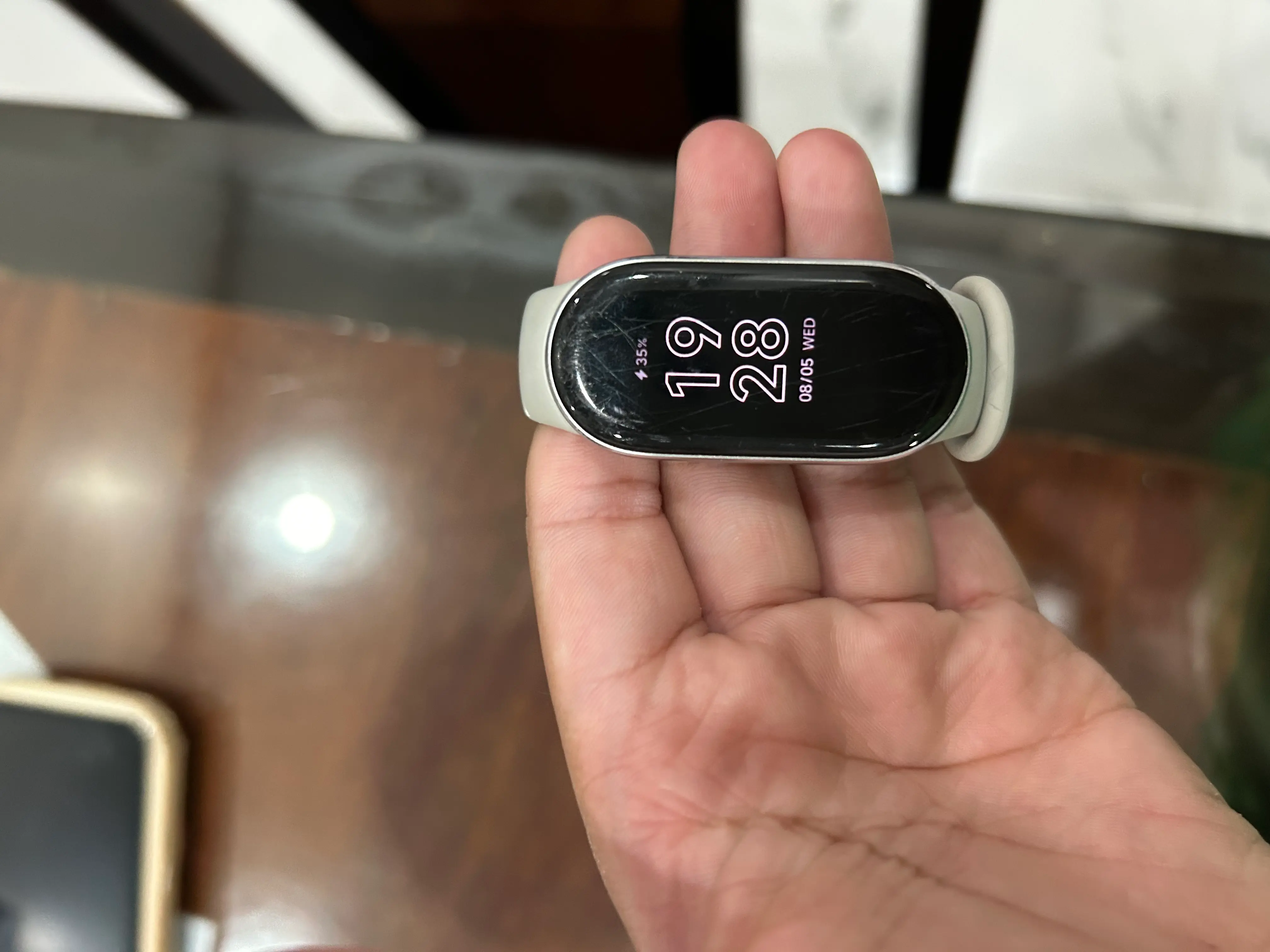 Khách hàng review Vòng đeo tay thông minh Mi Band 10 viền nhôm 1