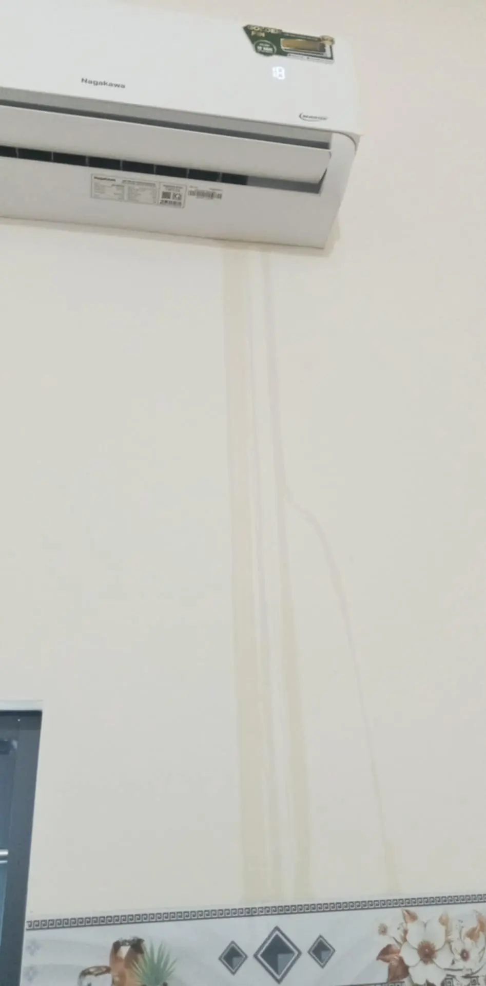 Khách hàng review Máy lạnh Nagakawa Inverter 1 HP NIS-C09R2T28 11