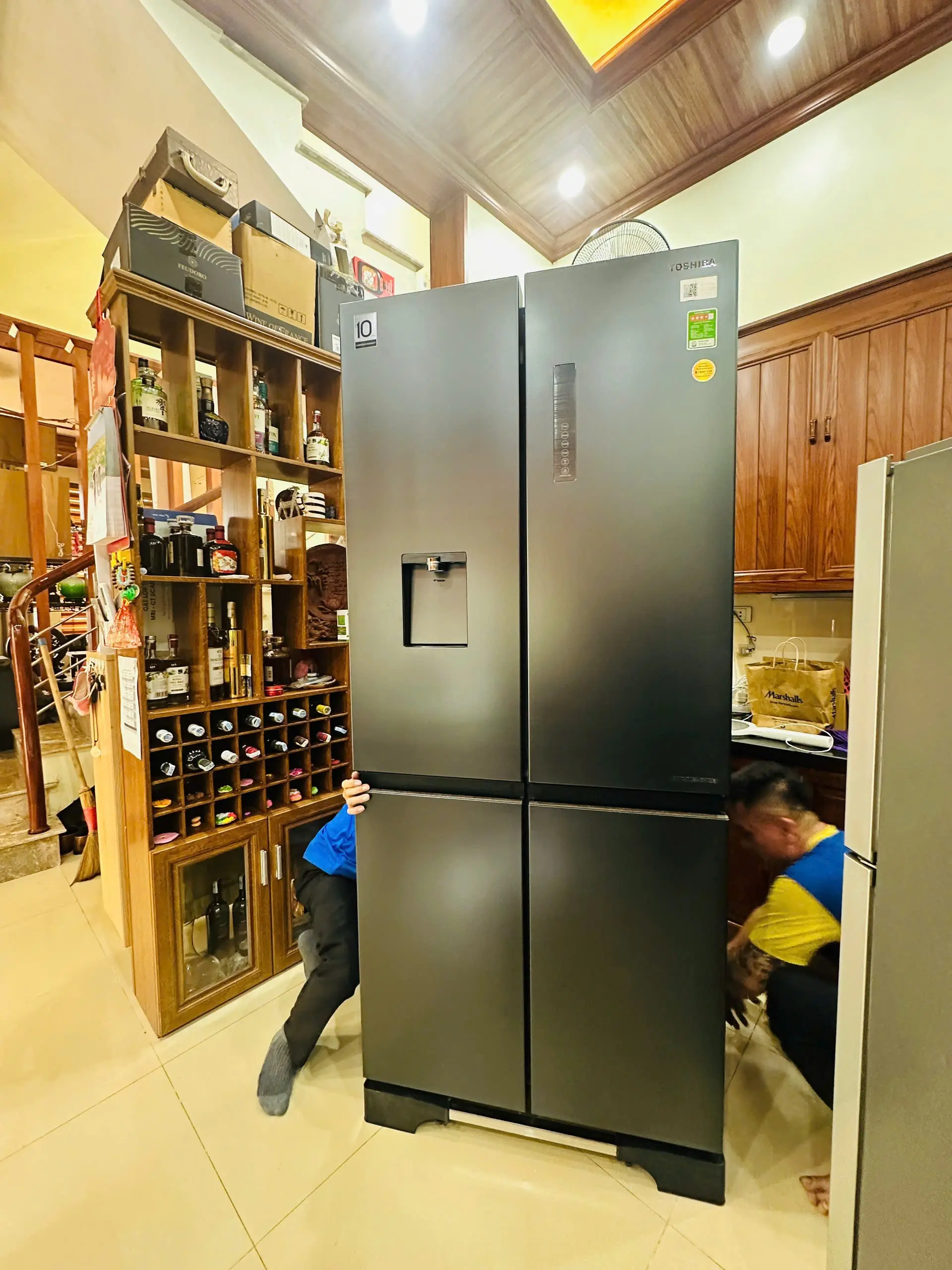 Khách hàng review Tủ lạnh Toshiba Inverter 515 lít Multi Door GR-RF675WI-PMV(06)-MG 3