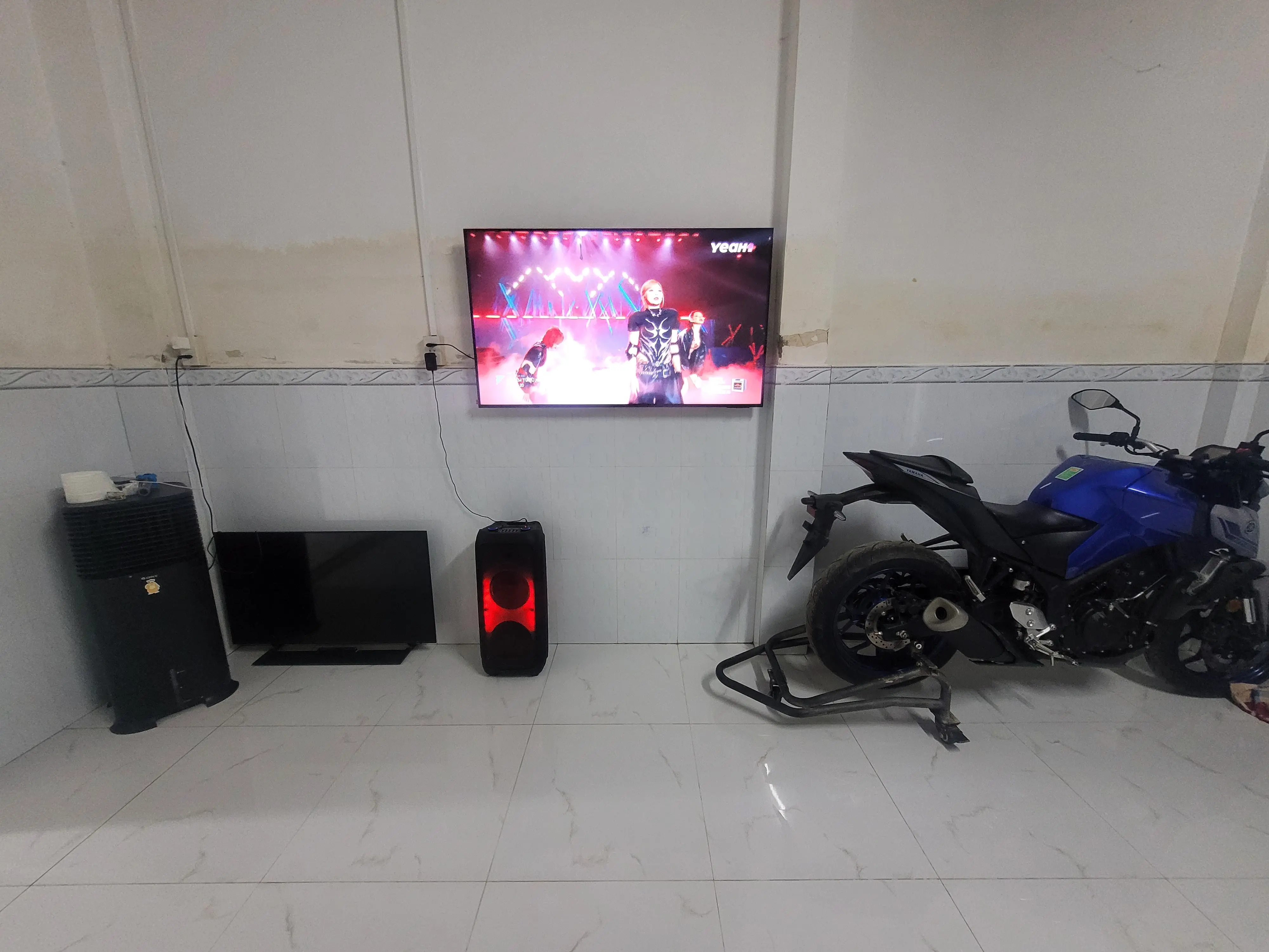 Khách hàng review Smart Tivi QLED Samsung AI 4K 55 inch QA55Q7FA 1