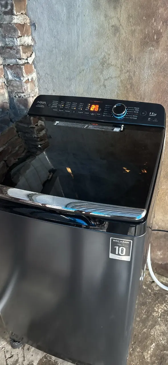 Khách hàng review Máy giặt Aqua 11 kg AQW-FR110JT BK 2