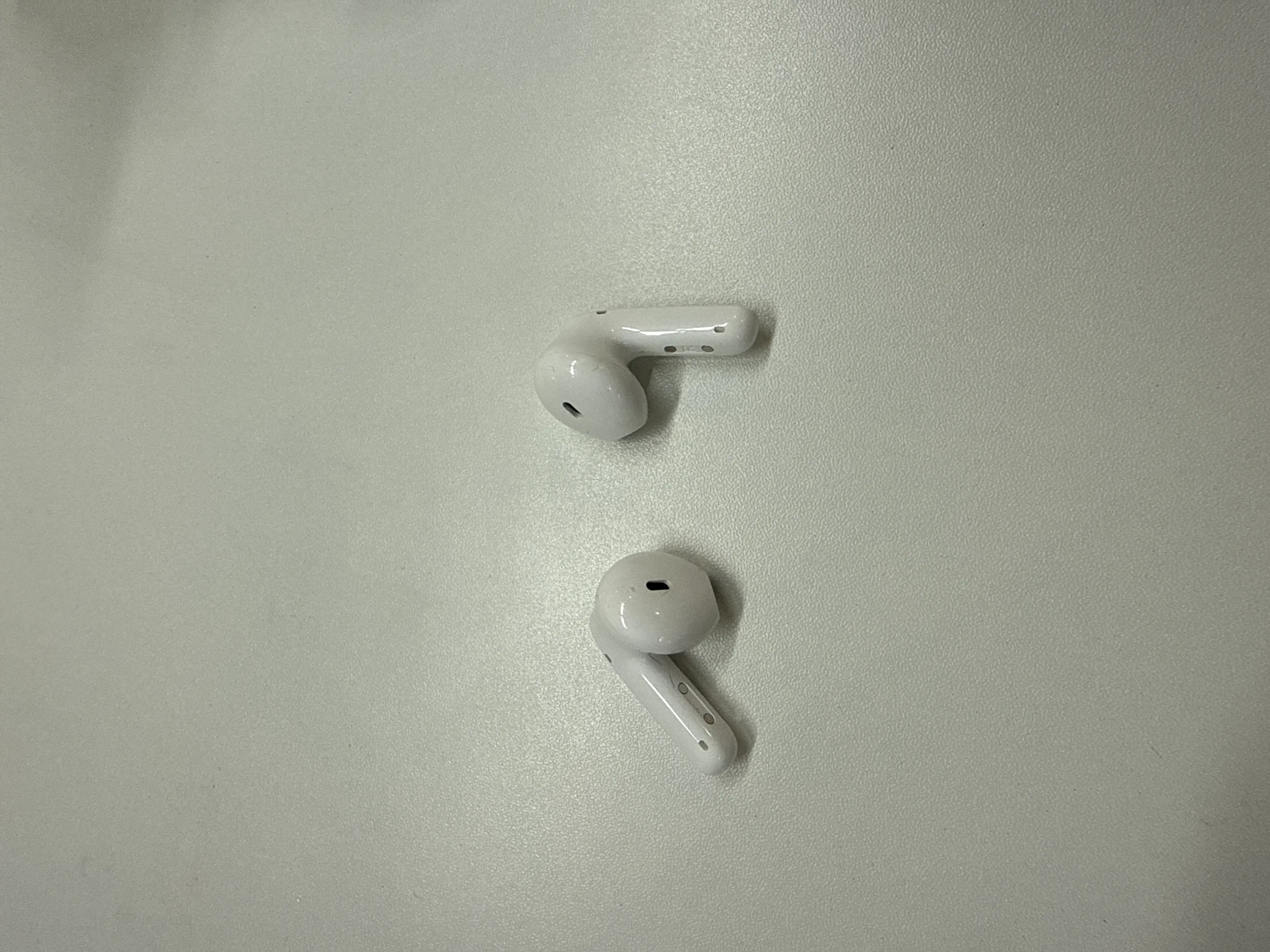 Khách hàng review Tai nghe Bluetooth True Wireless Xiaomi Redmi Buds 6 Active 7