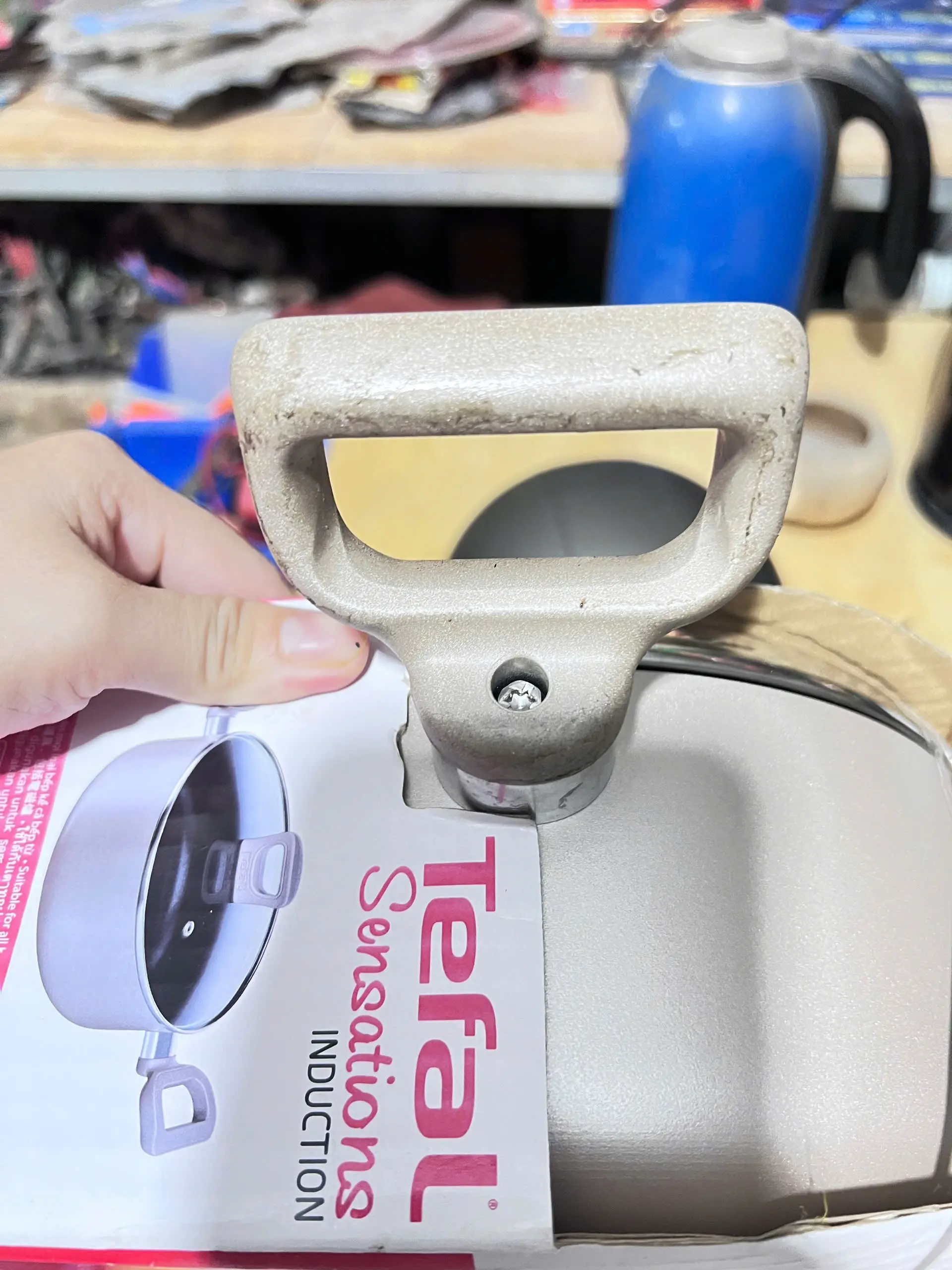 Khách hàng review Nồi nhôm chống dính nắp kính 24 cm Tefal H9104614 1