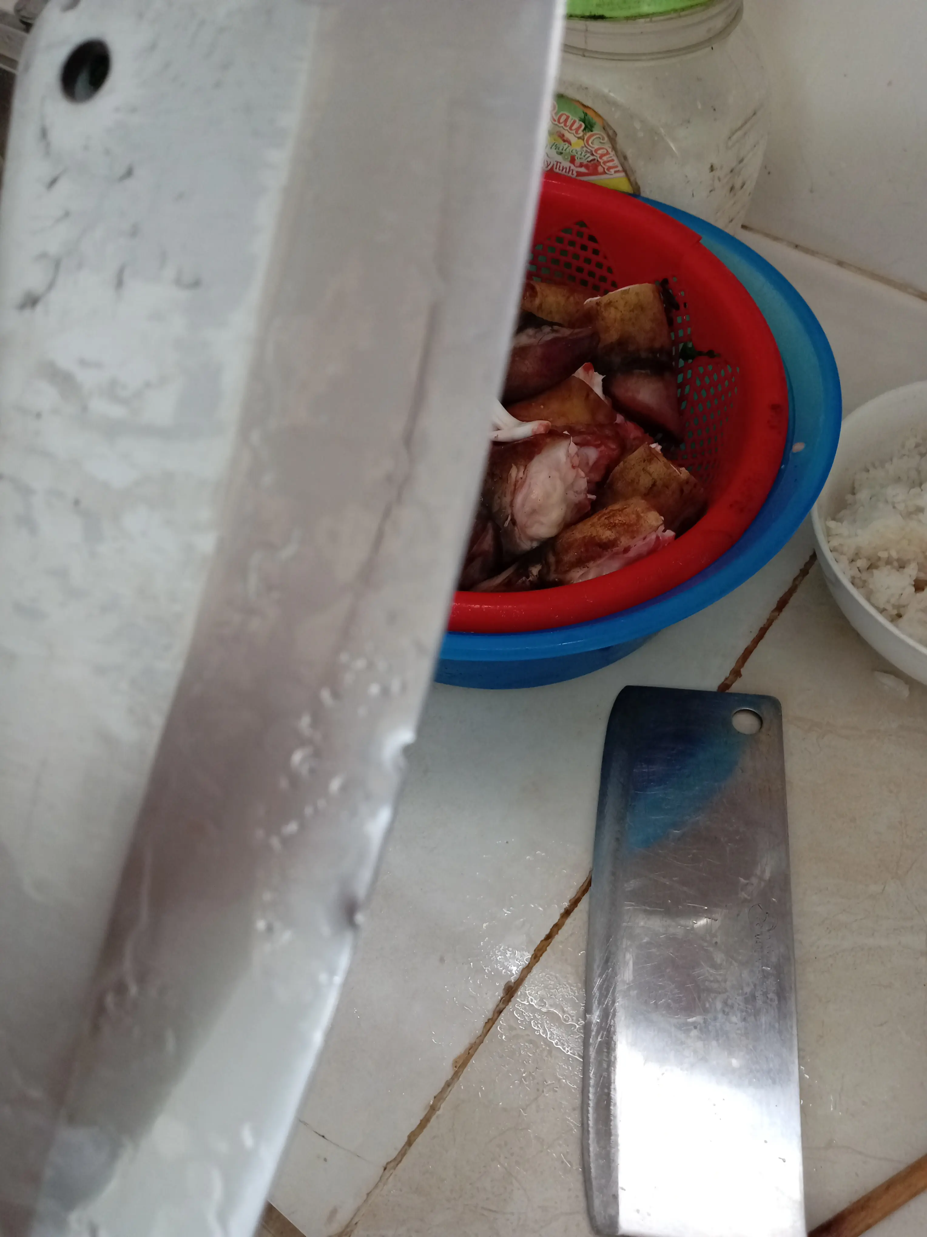 Khách hàng review Dao chặt inox Delites CW-KF24 3