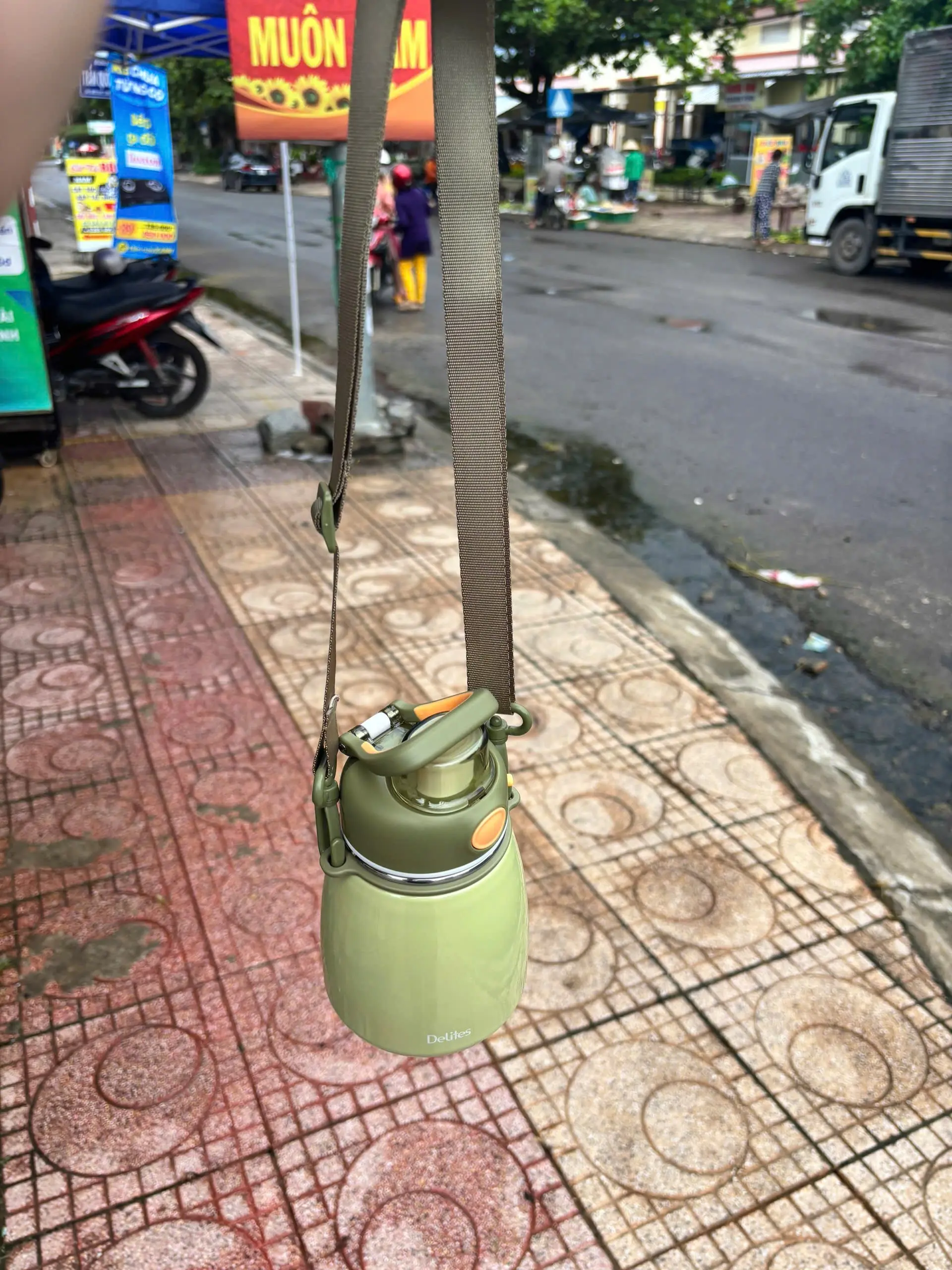 Khách hàng review Bình giữ nhiệt inox 600 ml Delites XB-22152 2