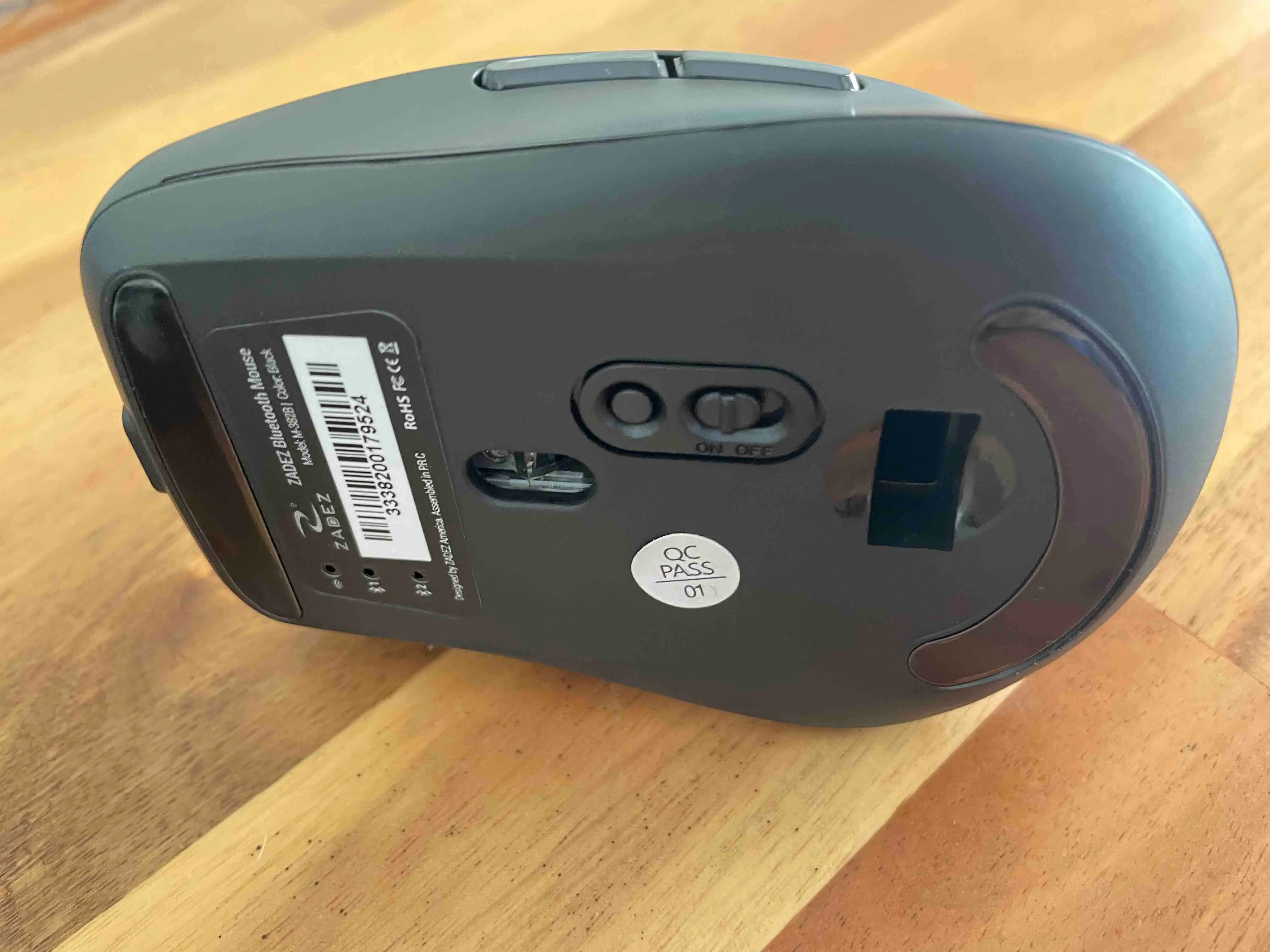 Khách hàng review Chuột sạc Bluetooth Silent Zadez M382B 2