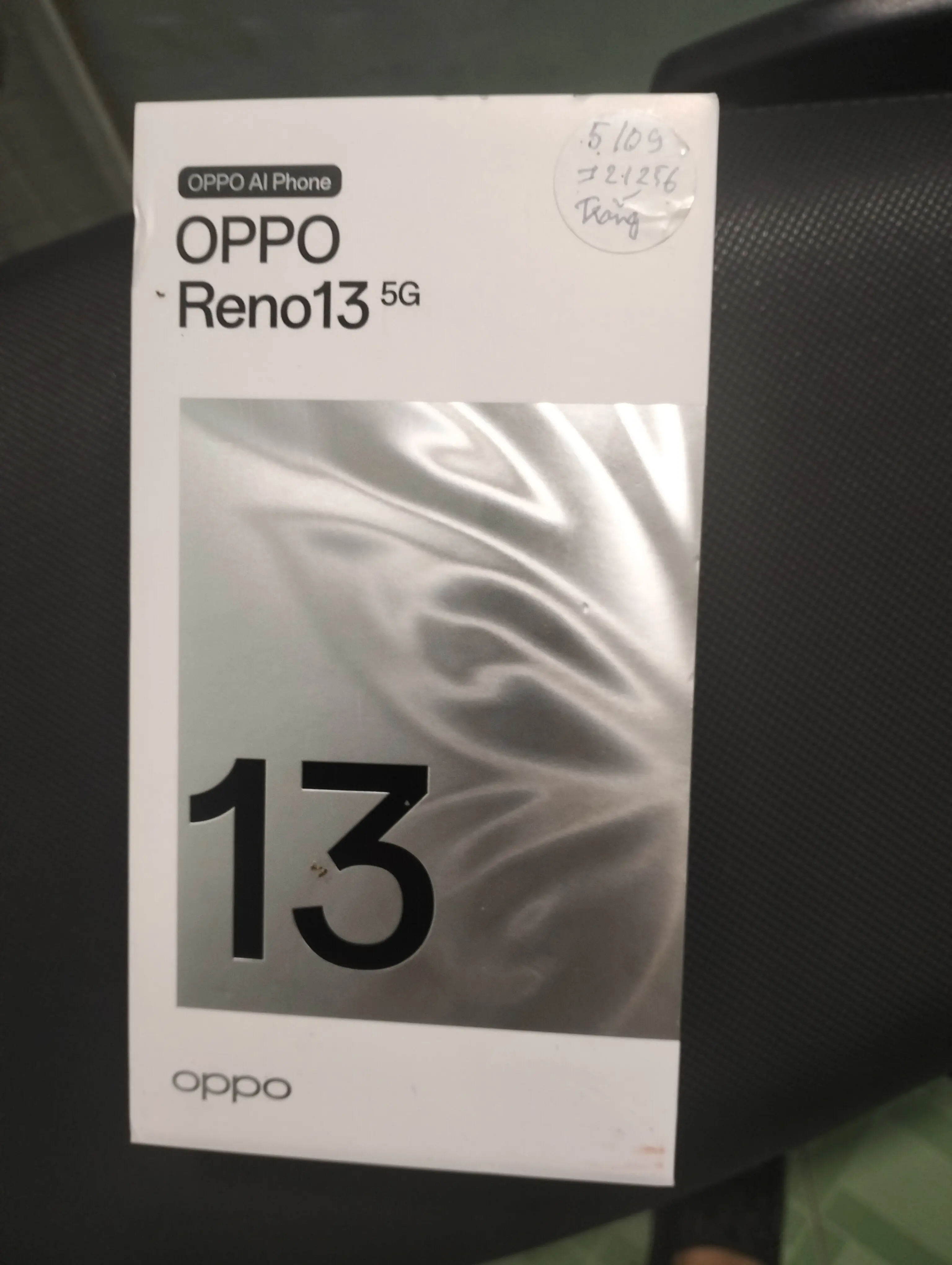 Khách hàng review Điện thoại OPPO Reno13 5G 12GB/256GB 2