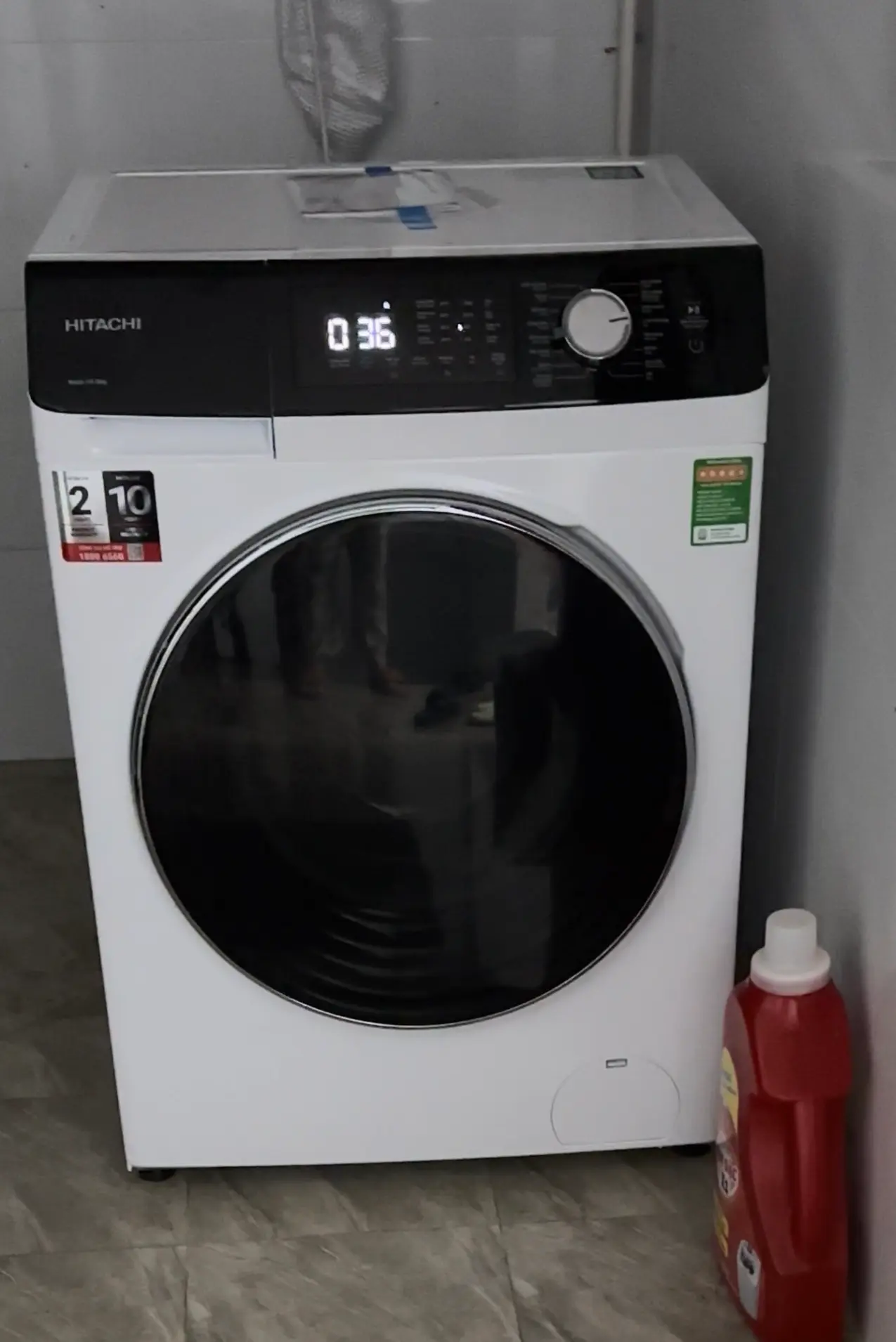 Khách hàng review Máy giặt Hitachi Inverter 10.5 kg BD-1054HVOW 4