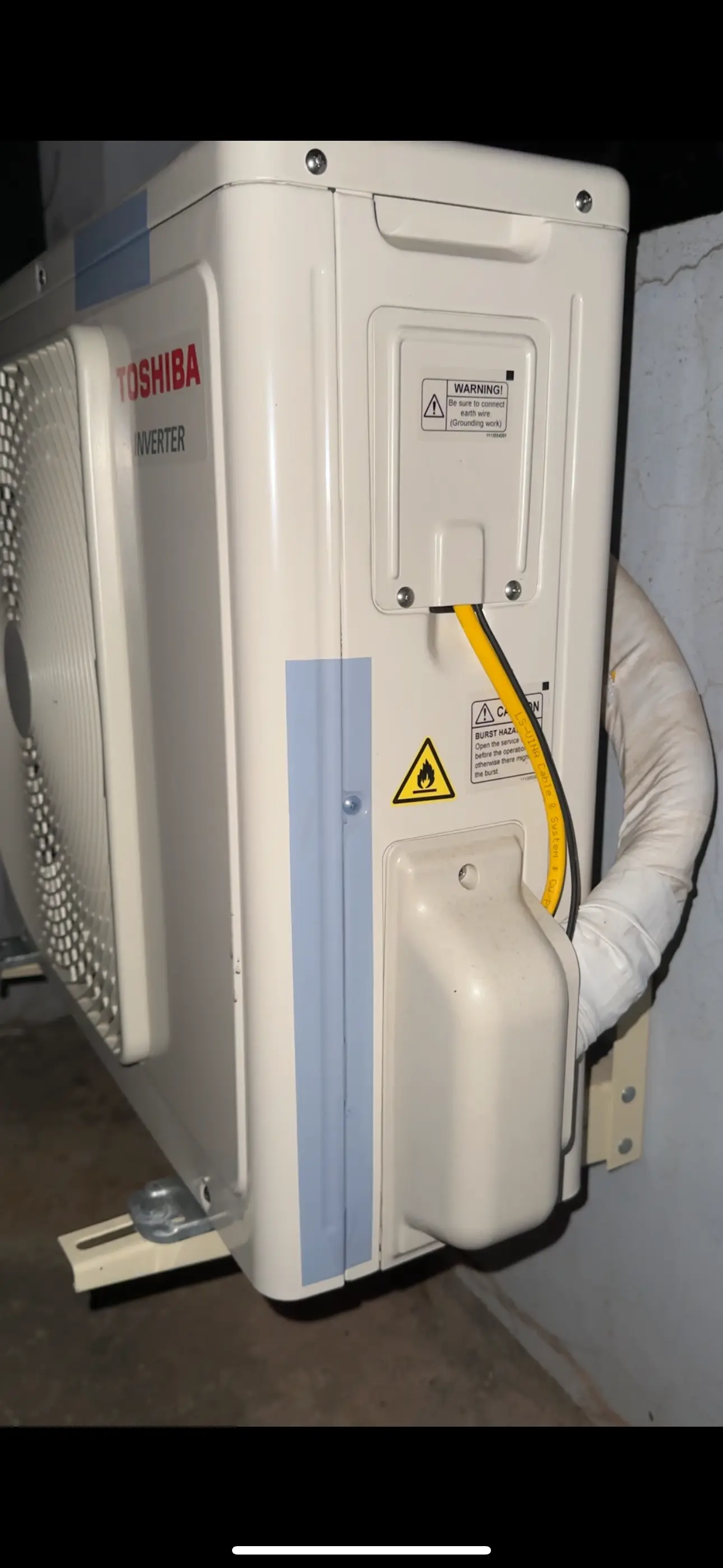 Khách hàng review Máy lạnh Toshiba Inverter 1 HP RAS-H10P2KCVG-V 3