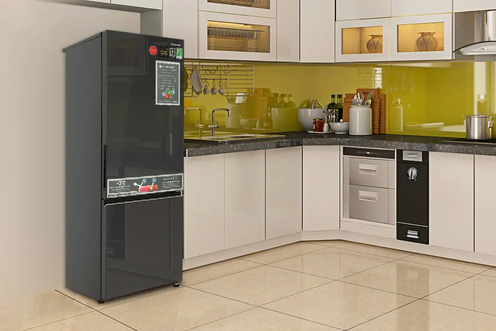 Khách hàng review Tủ lạnh Panasonic Inverter 325 lít NR-BC361VGMV 32