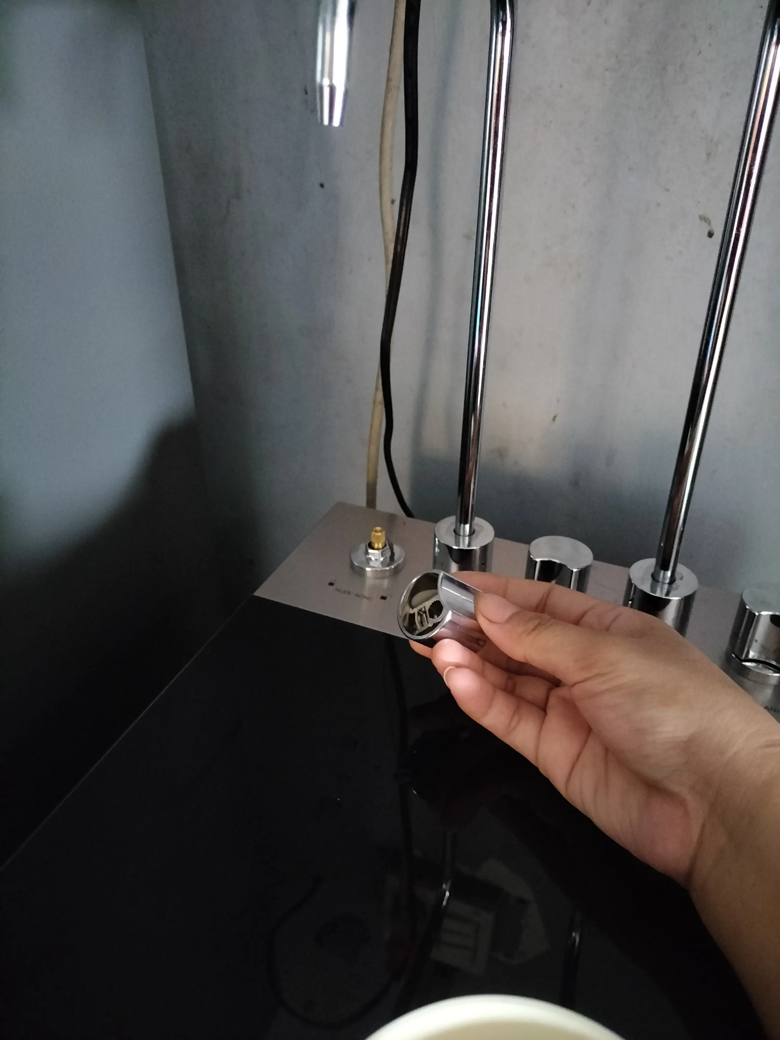 Khách hàng review Máy lọc nước RO nóng nguội lạnh Hydrogen Kangaroo Sumire KG12A8 12 lõi 3