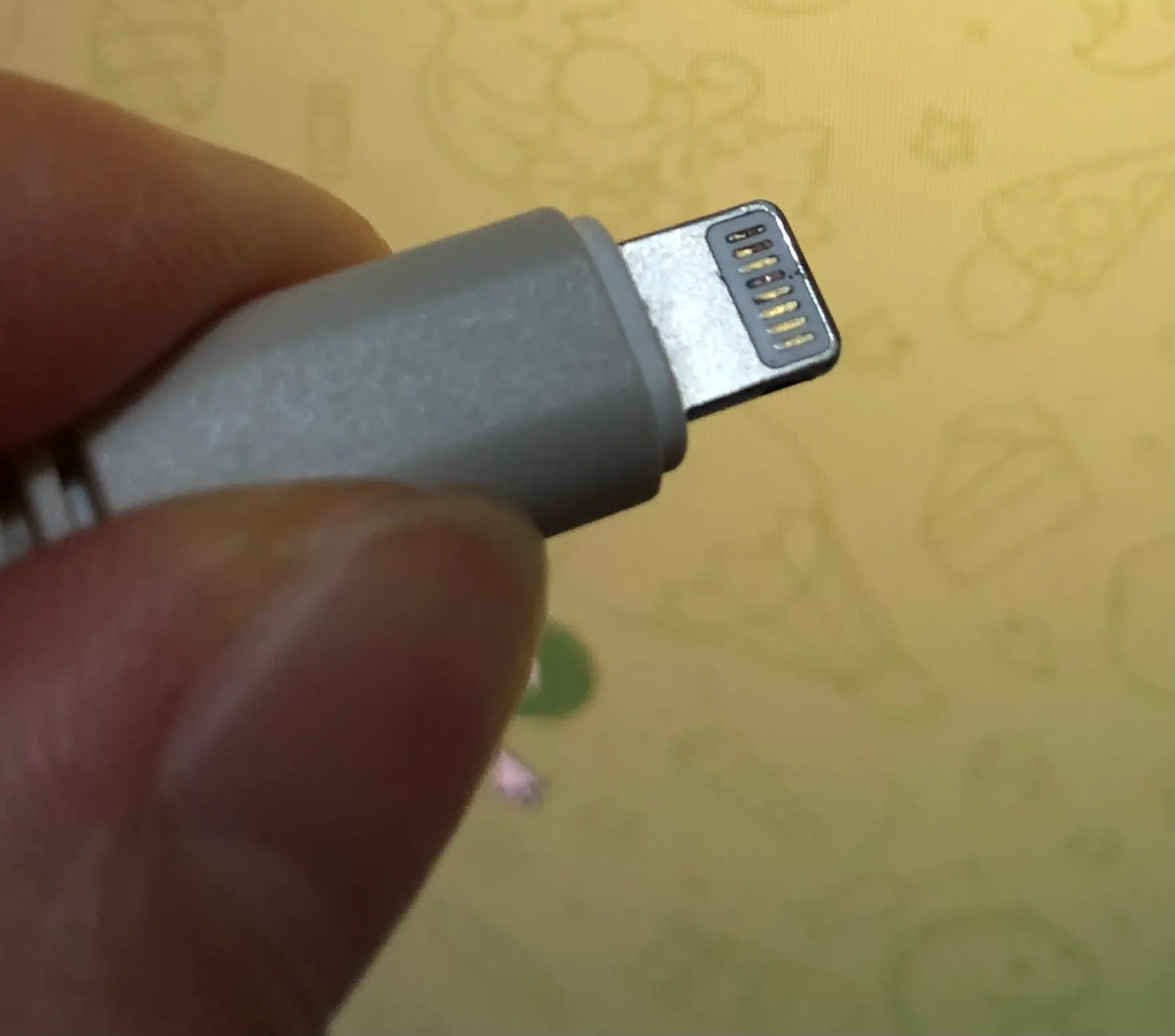 Khách hàng review Cáp sạc USB-A - Lightning 12W 1m  AVA  JXL-08 2