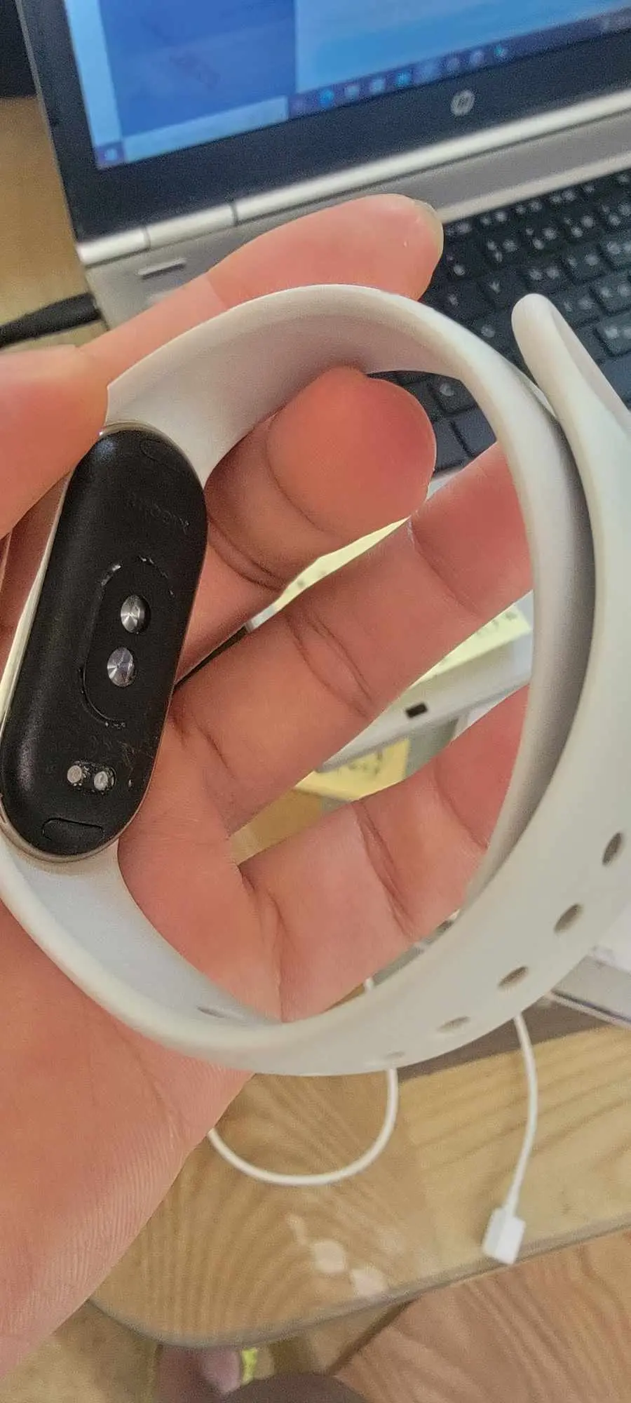 Khách hàng review Vòng đeo tay thông minh Mi Band 8 2