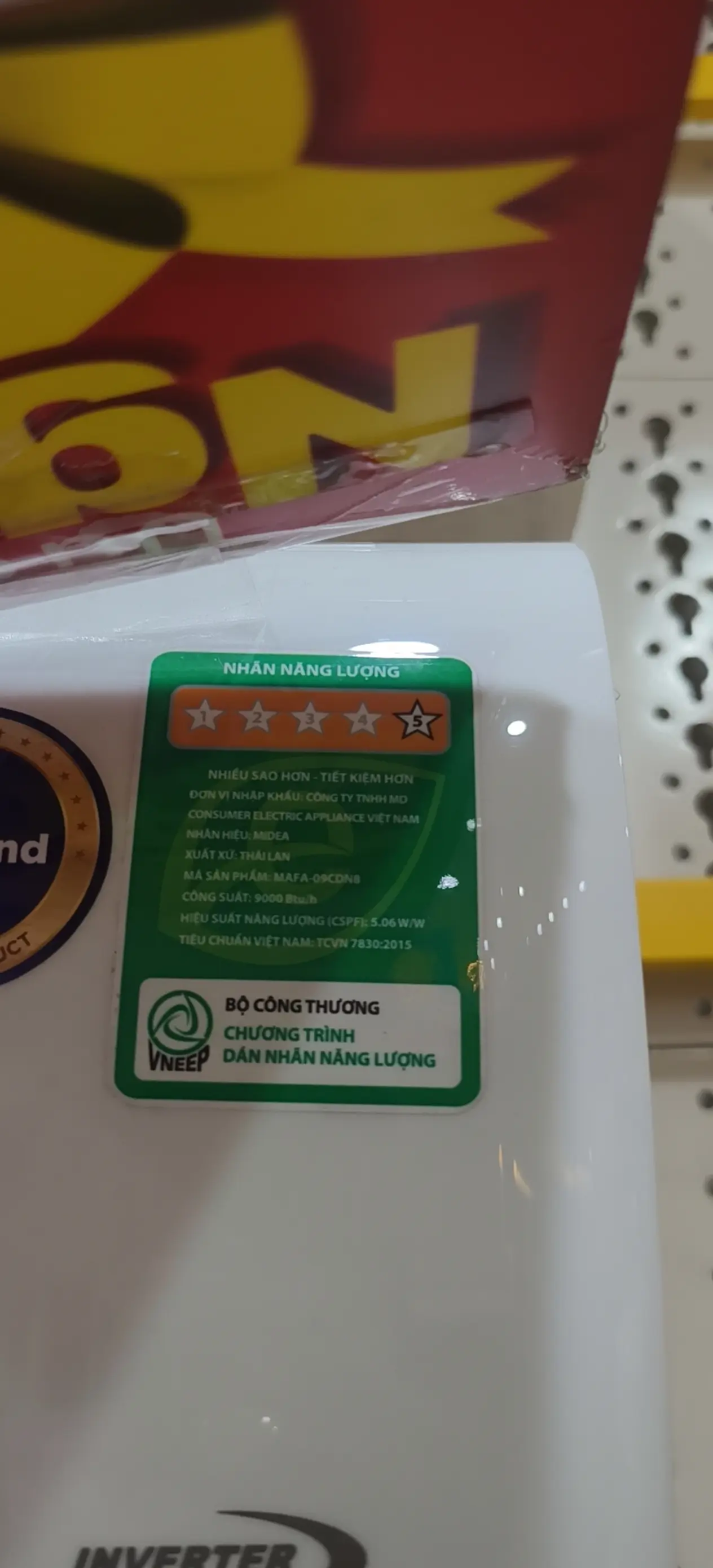 Khách hàng review Máy lạnh Midea Inverter 1 HP MAFA-09CDN8 5