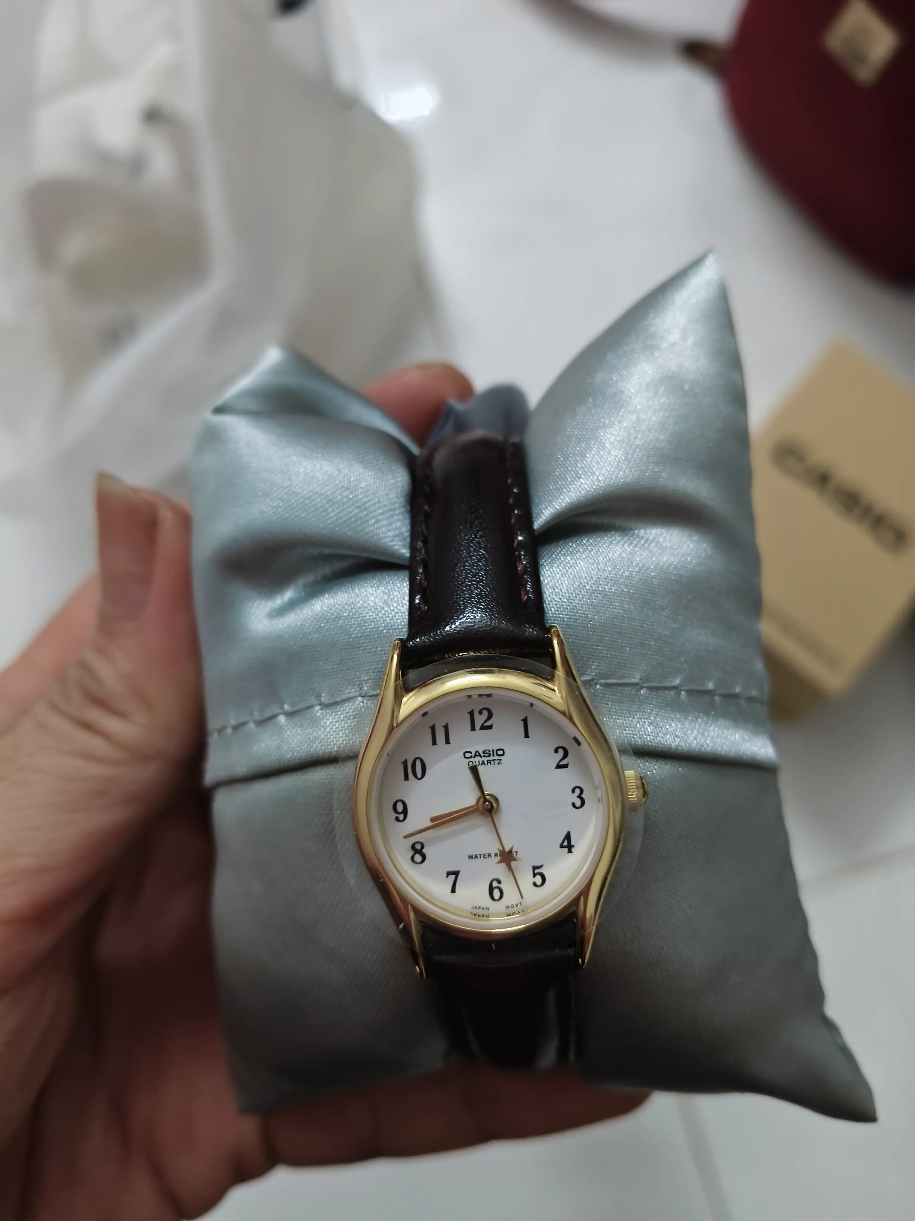 Khách hàng review Đồng hồ CASIO Timeless 23 mm Nữ LTP-1094Q-7B4RDF 1