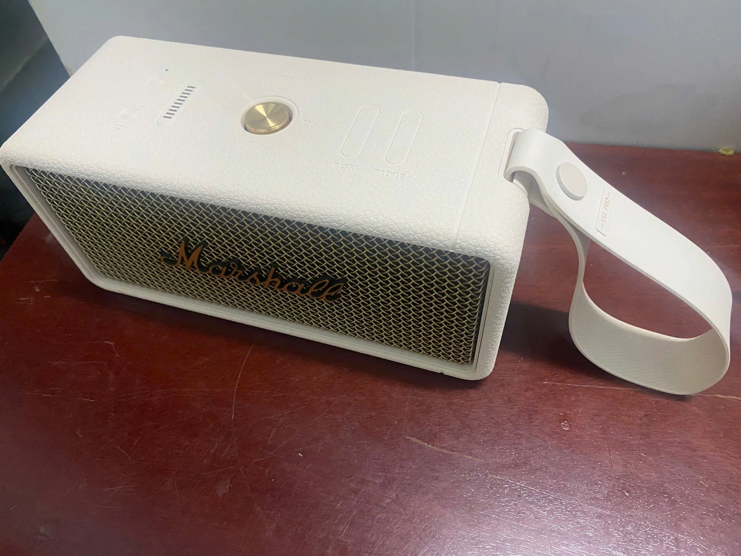 Khách hàng review Loa Bluetooth Marshall Middleton 1