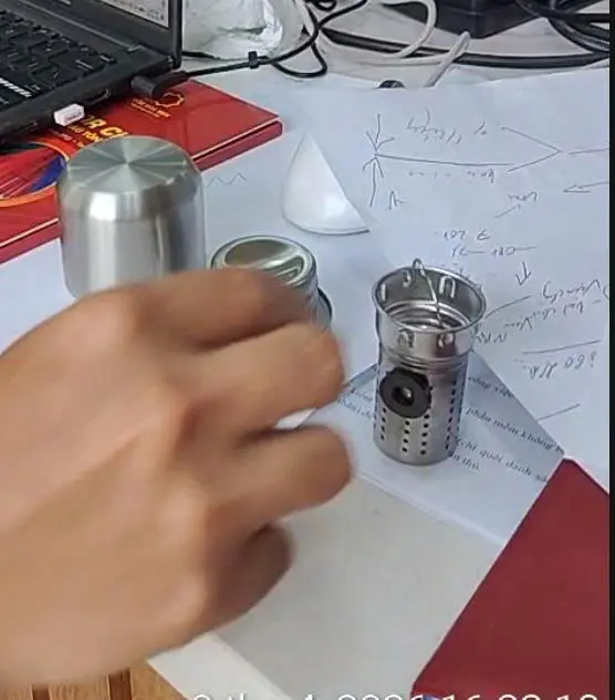 Khách hàng review Bình giữ nhiệt inox 800 ml Delites Z85 3