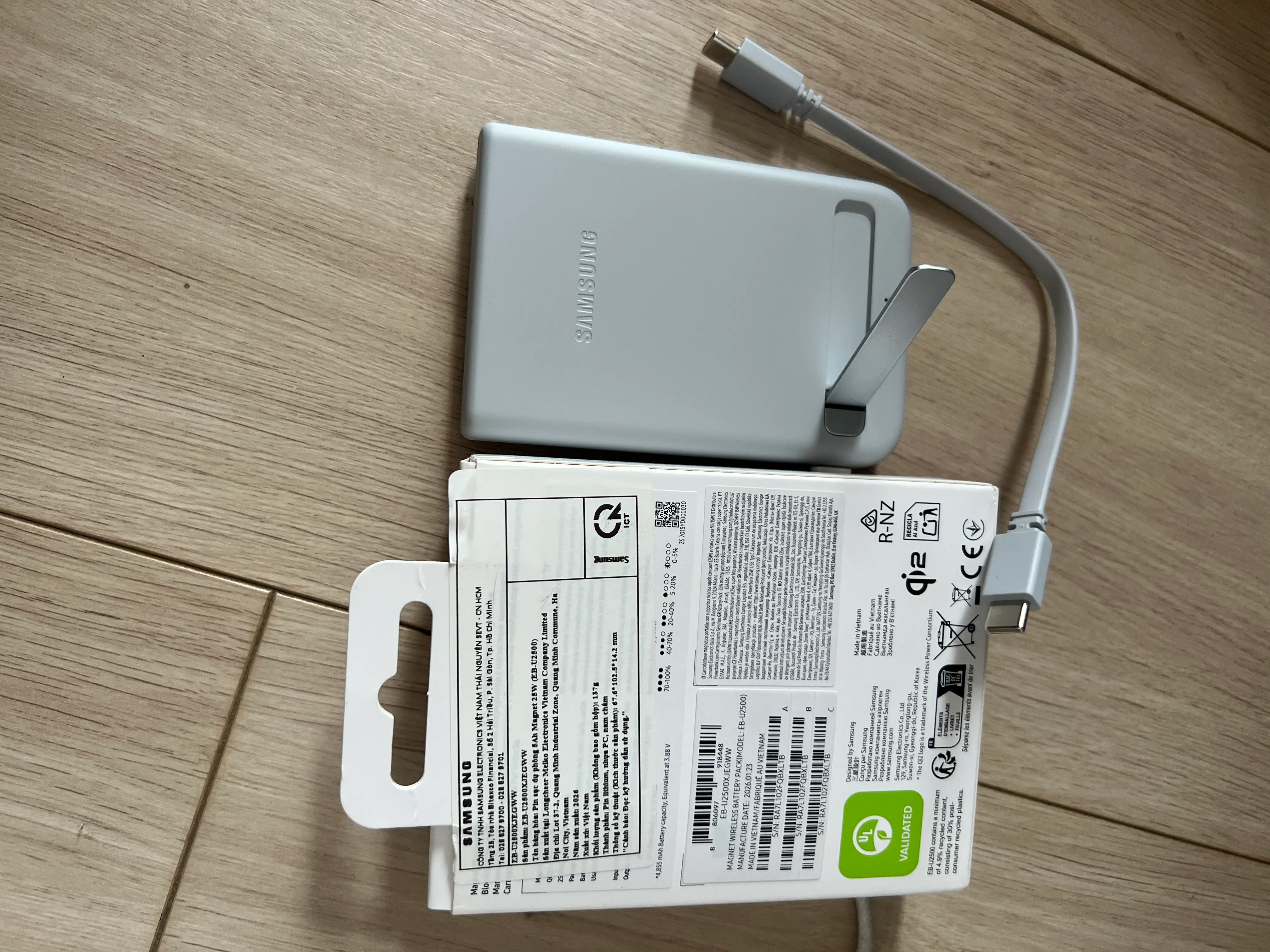 Khách hàng review Pin sạc dự phòng 5000mAh Không dây Magnetic Qi2.2 Type C PD 25W Samsung EB-U2500X kèm Cáp Type C 2