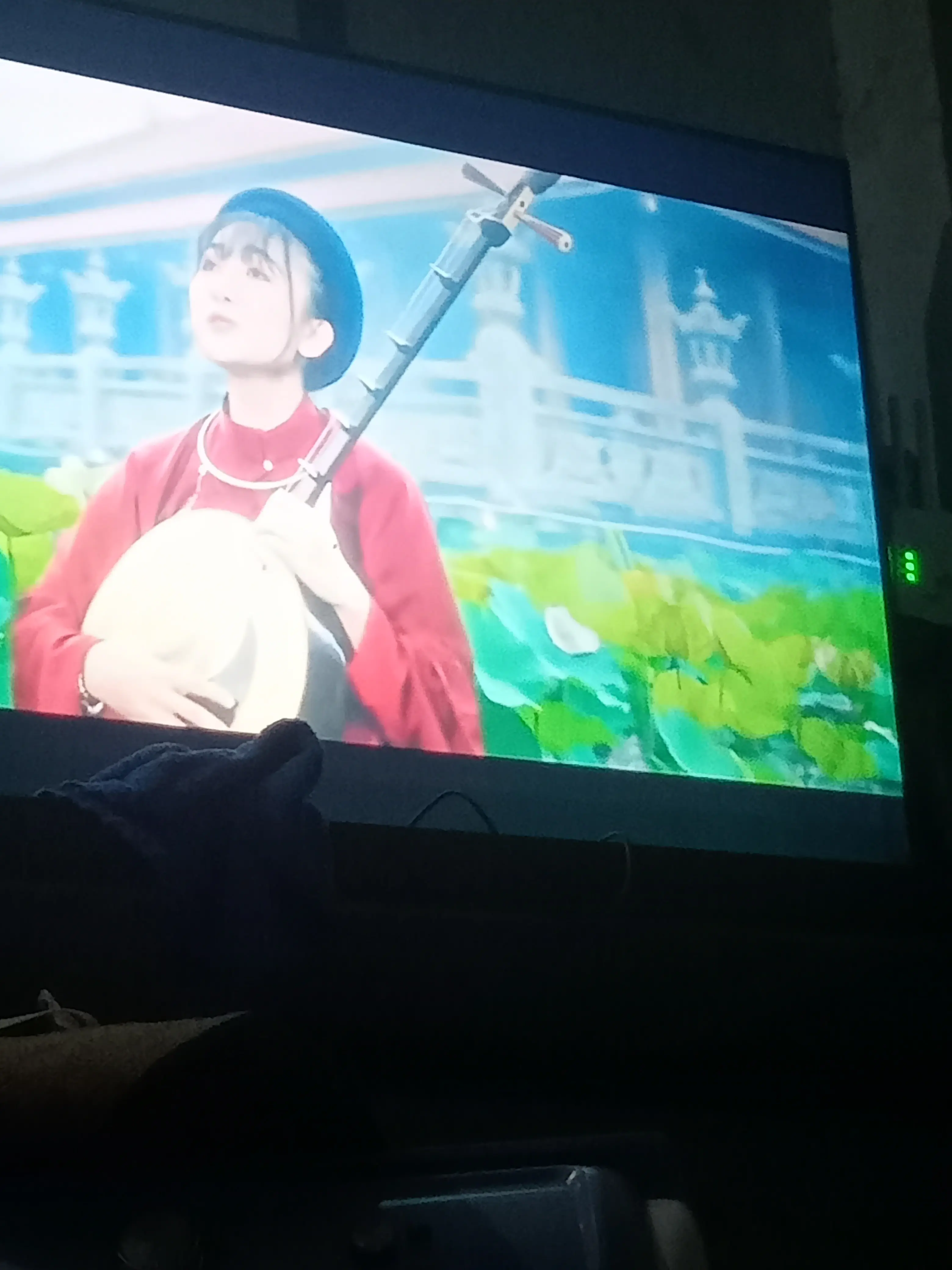 Khách hàng review Android Tivi Aqua FHD 43 inch AQT43K800FG 2