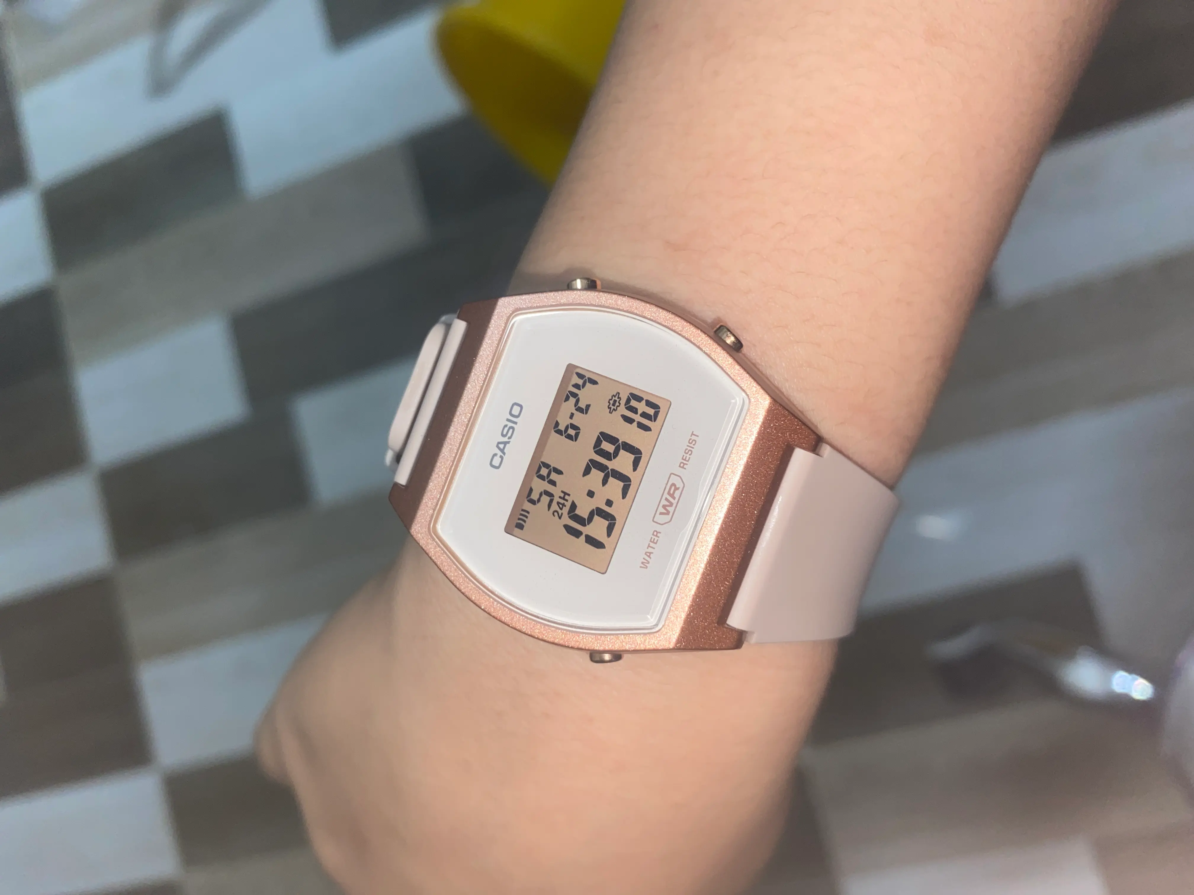Khách hàng review Đồng hồ Casio Timeless 35 mm Nữ LW-204-4ADF 1