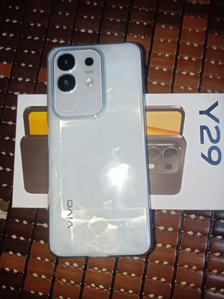 Khách hàng review Điện thoại vivo Y29 8GB/128GB 4