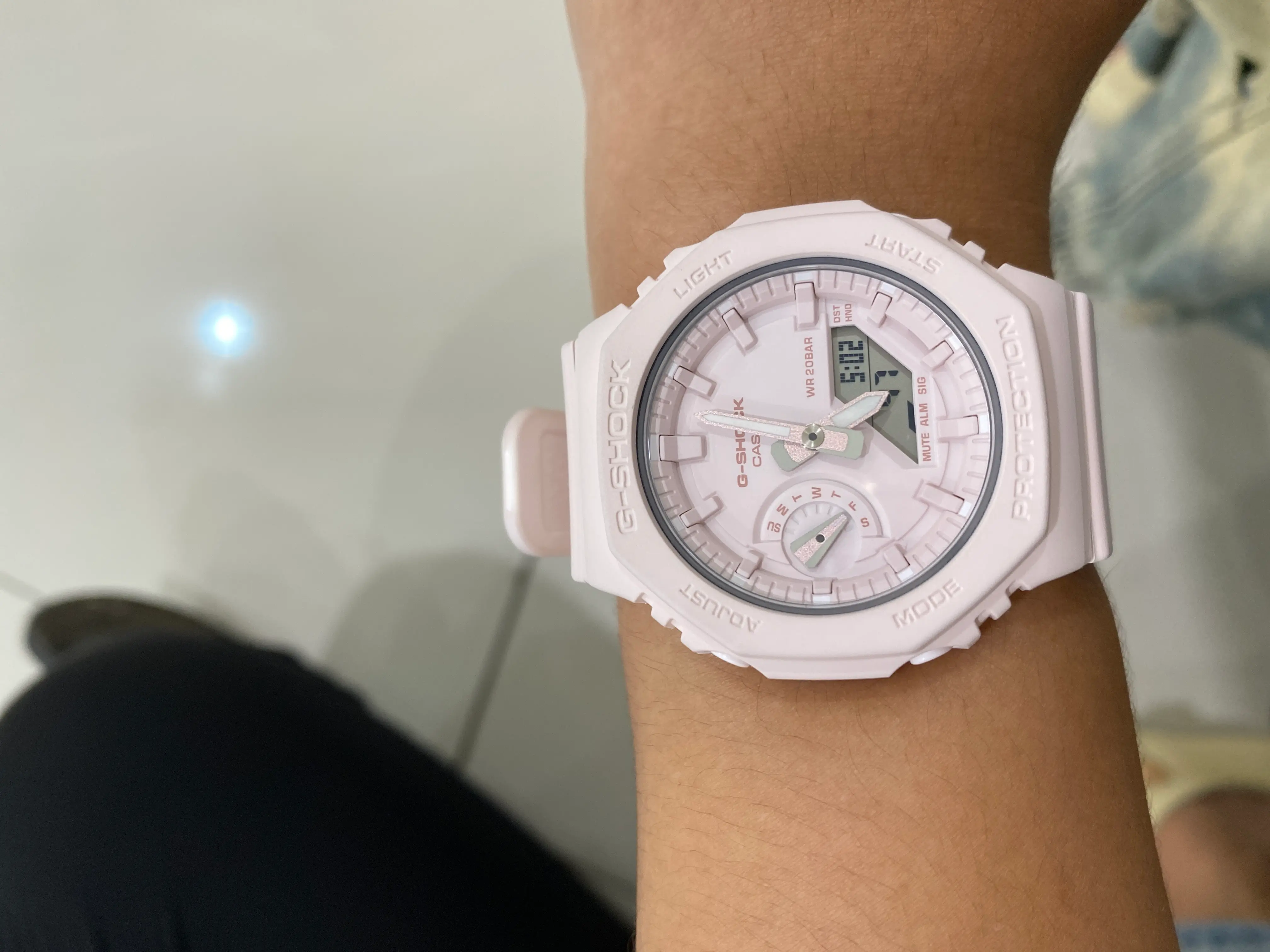 Khách hàng review Đồng hồ G-Shock 2100 42.9 mm Nữ GMA-S2100BA-4ADR 1