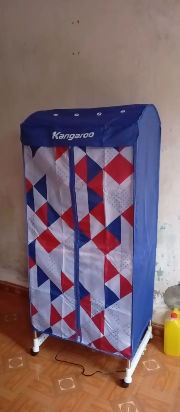 Khách hàng review Tủ sấy quần áo Kangaroo 15 kg KG310 3