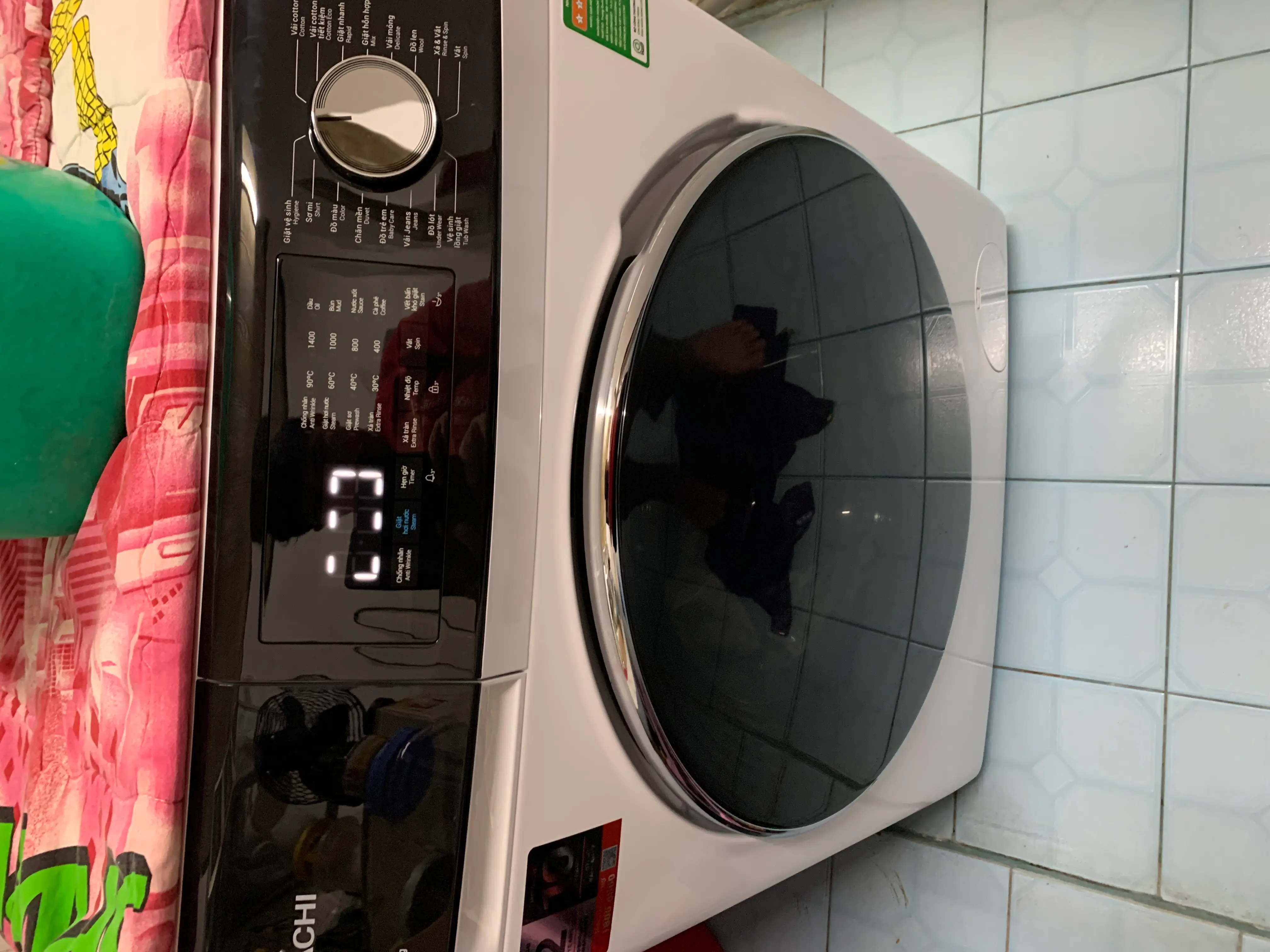 Khách hàng review Máy giặt Hitachi Inverter 10.5 kg BD-1054HVOW 1