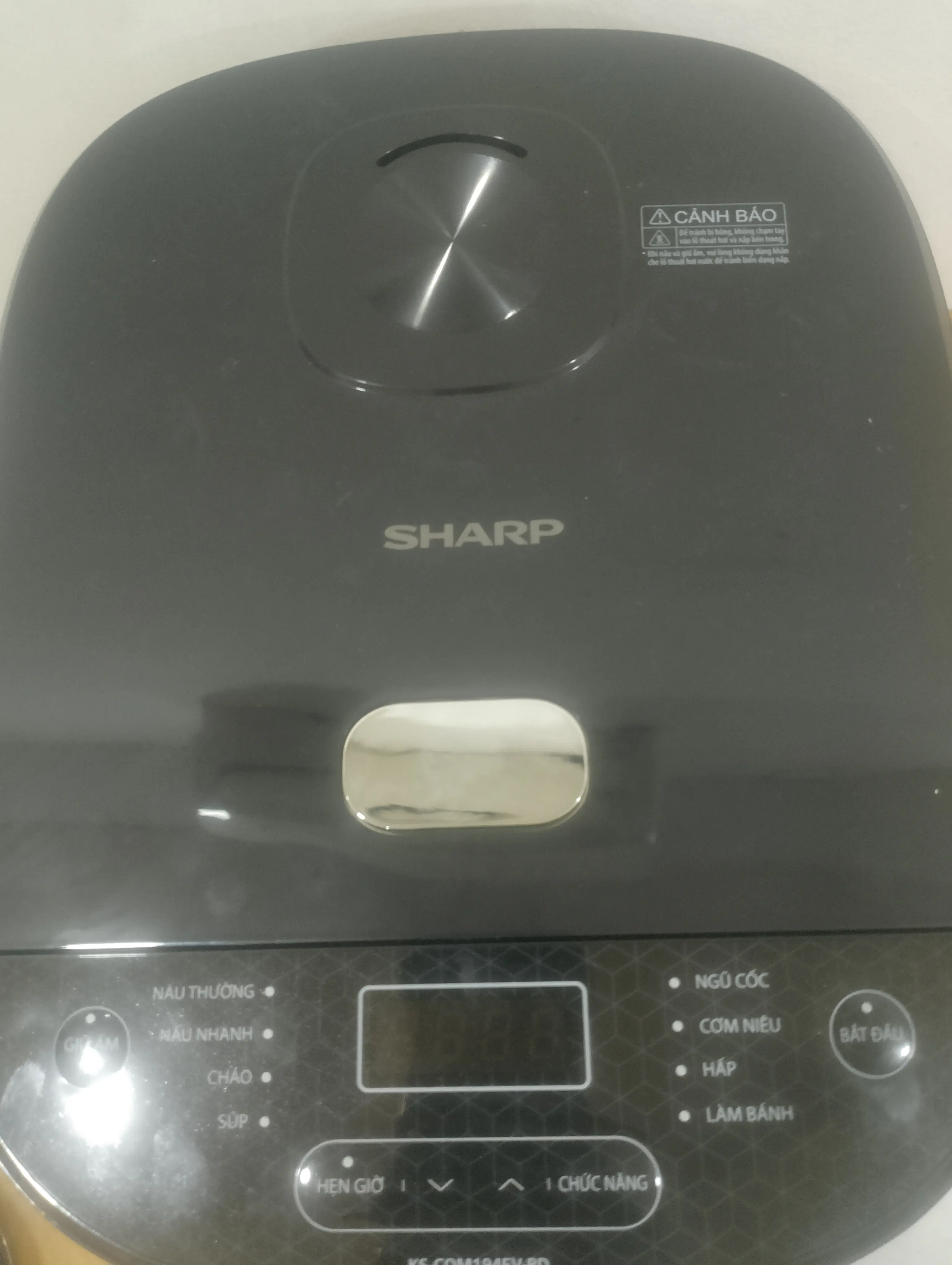 Khách hàng review Nồi cơm điện tử Sharp 1.8 lít KS-COM194EV-RD 3