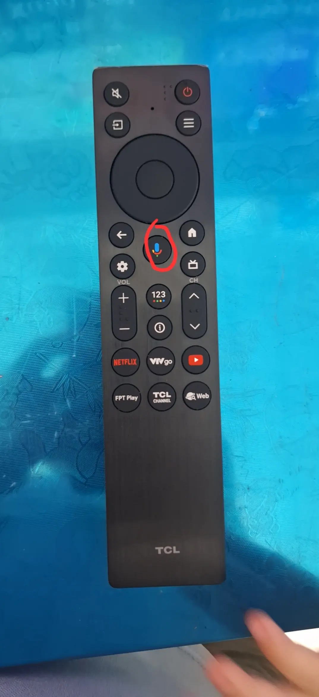 Khách hàng review Google Tivi QLED TCL AI 4K 43 inch 43P7K 1