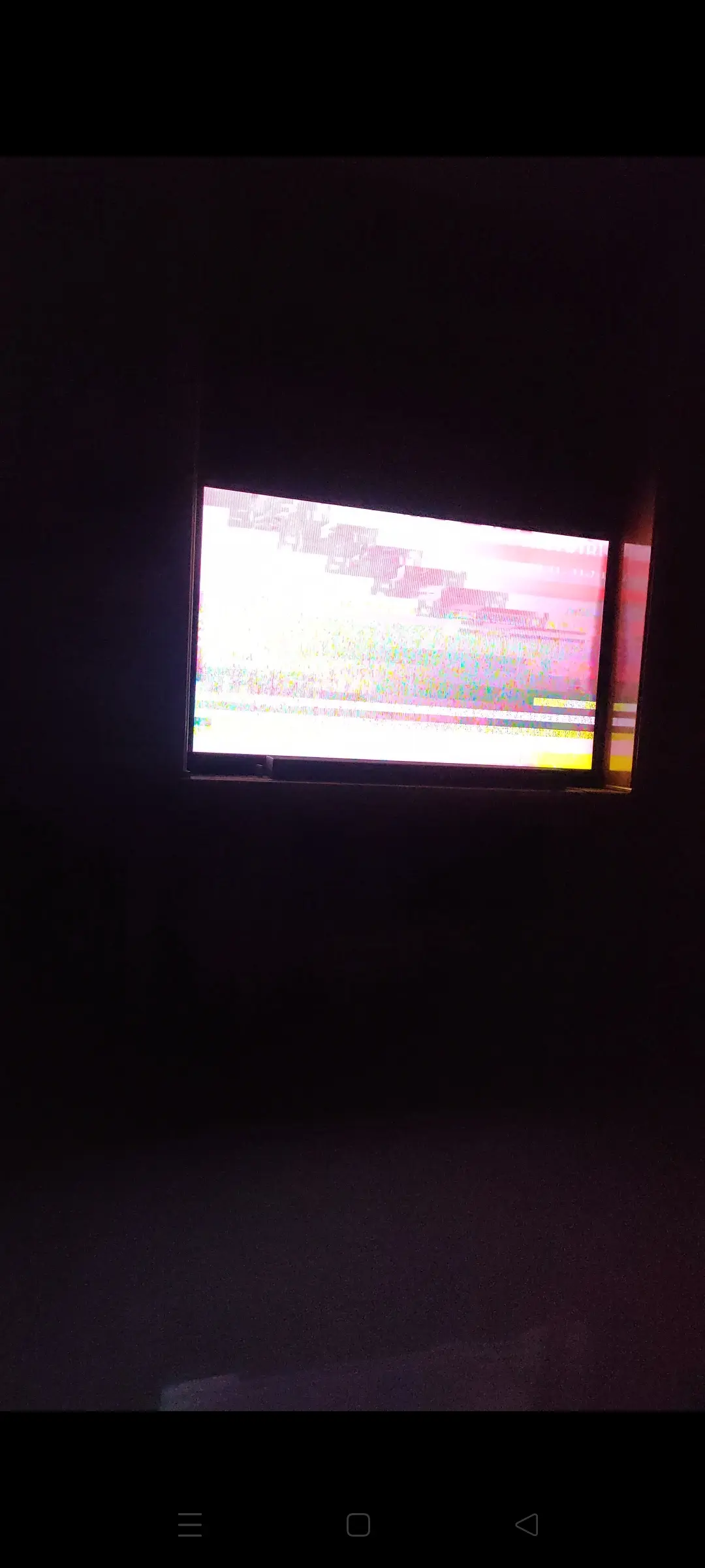 Khách hàng review Smart Tivi Crystal UHD Samsung 4K 55 inch UA55CU8000 1